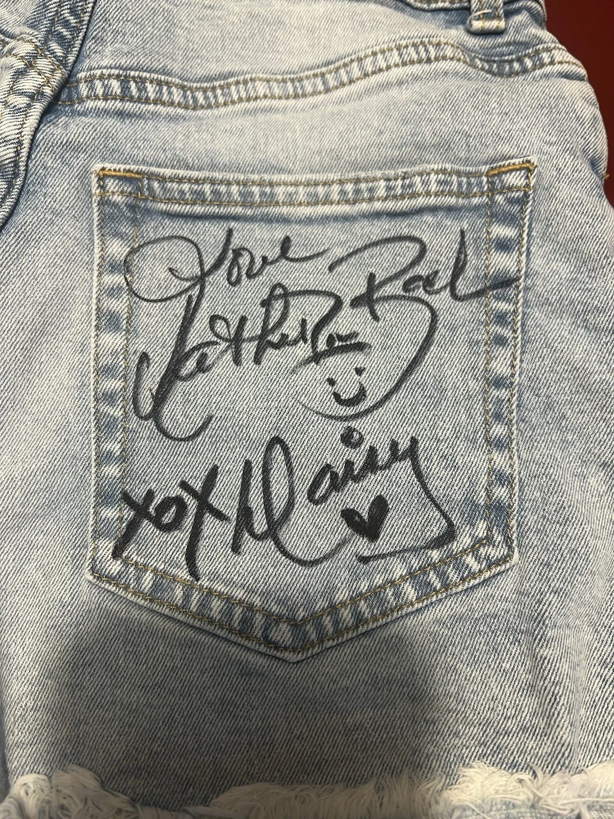 Catherine Bach — THE DUKES OF HAZZARD Signed CATHERINE BACH Daisy Duke Shorts Autograph JSA COA, image 2