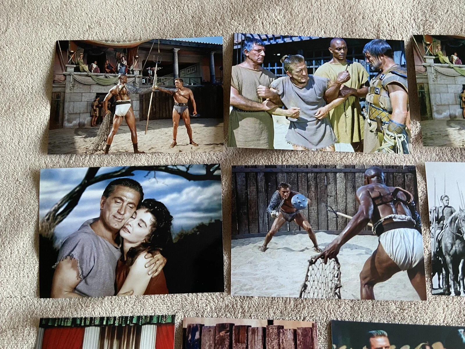 KIRK DOUGLAS (ACTOR) PRESIGNED & UNSIGNED PHOTOS X 14- 7x5”, image 2