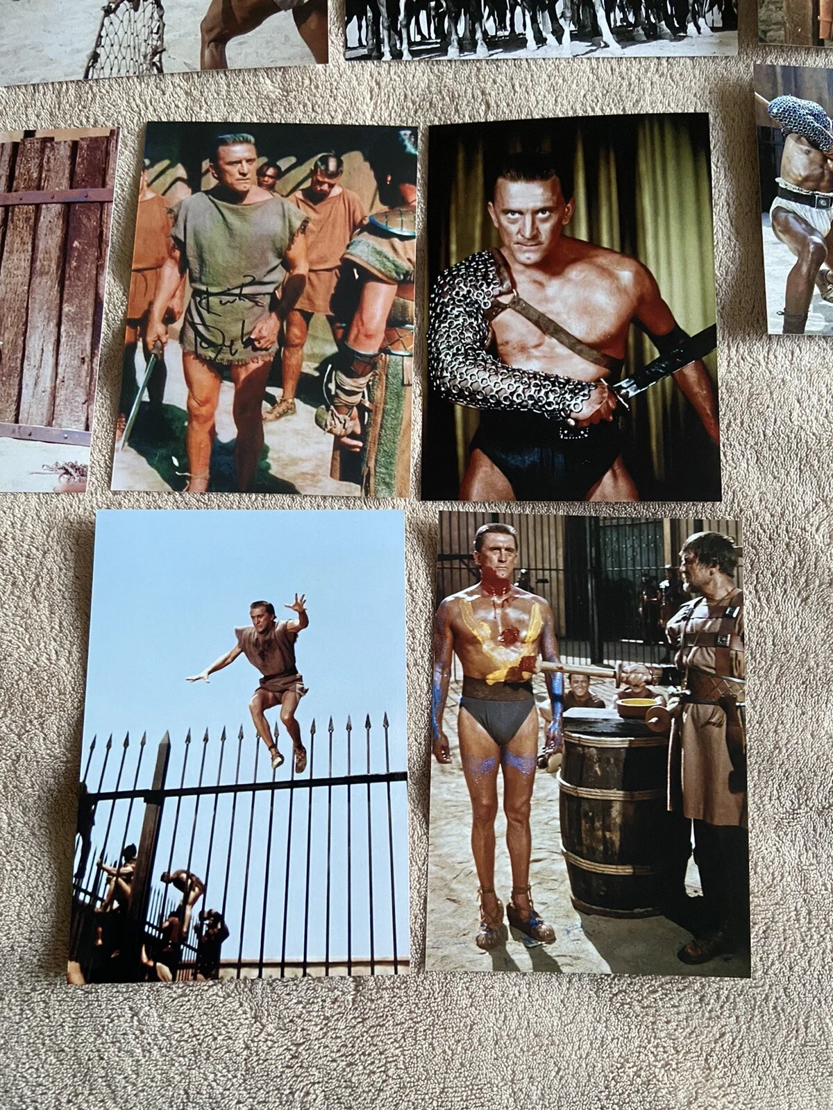 KIRK DOUGLAS (ACTOR) PRESIGNED & UNSIGNED PHOTOS X 14- 7x5”, image 5