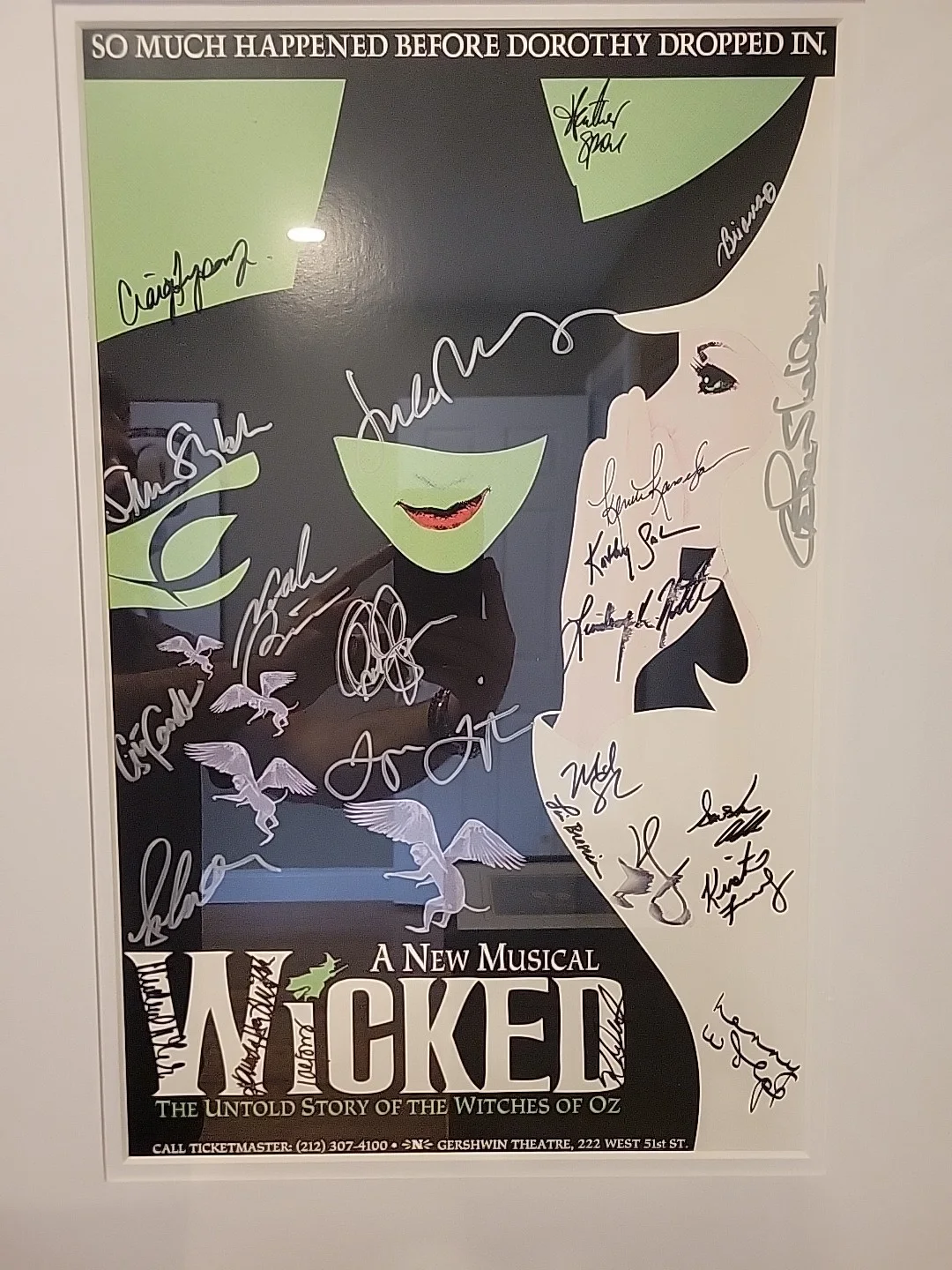 Cast — WICKED Cast Signed Authentic Broadway Poster Rare Hung In NYC, image 2