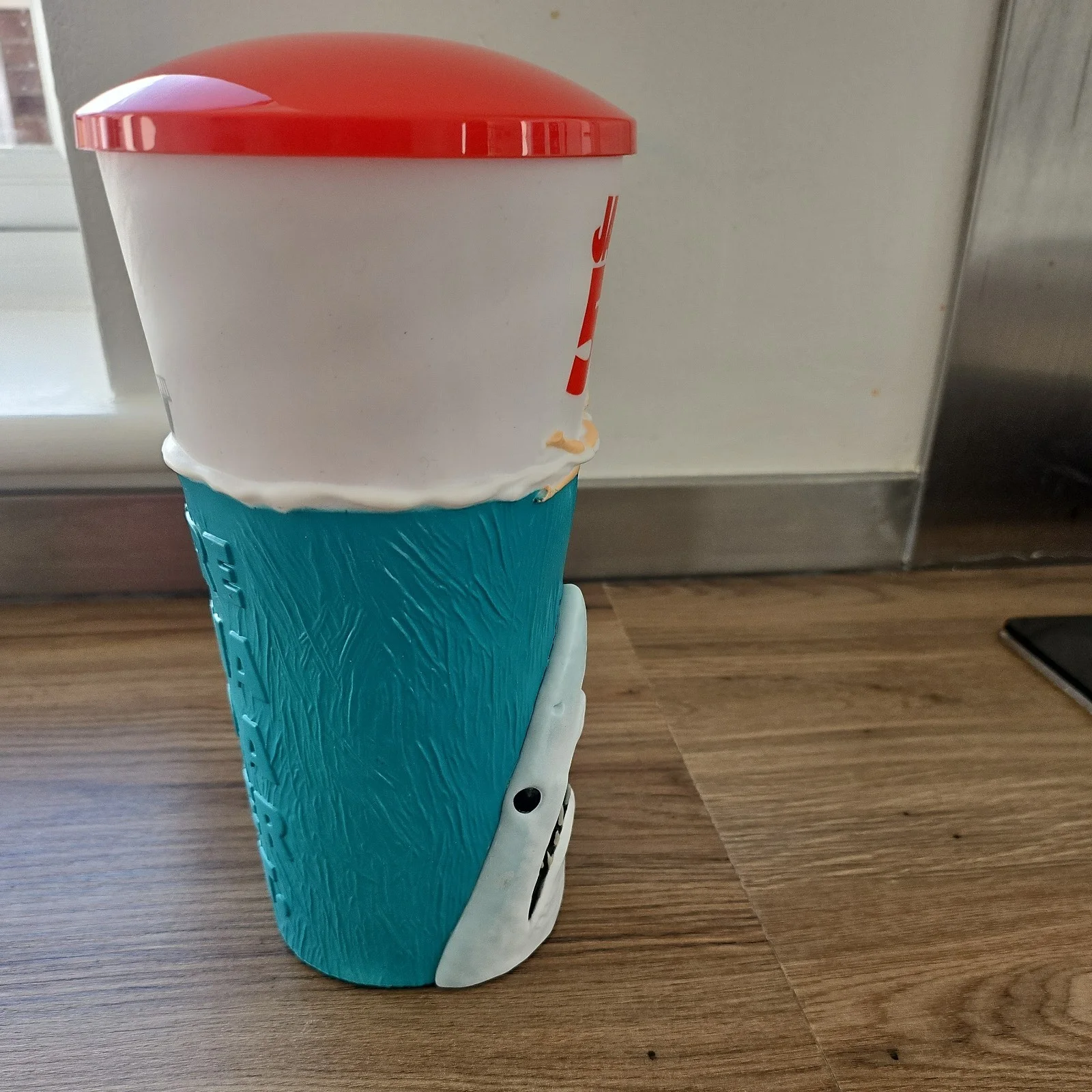 USA IMPORT Jaws 50th Anniversary Cup Regal Cinema Shark Cup. Rare, изображение 2