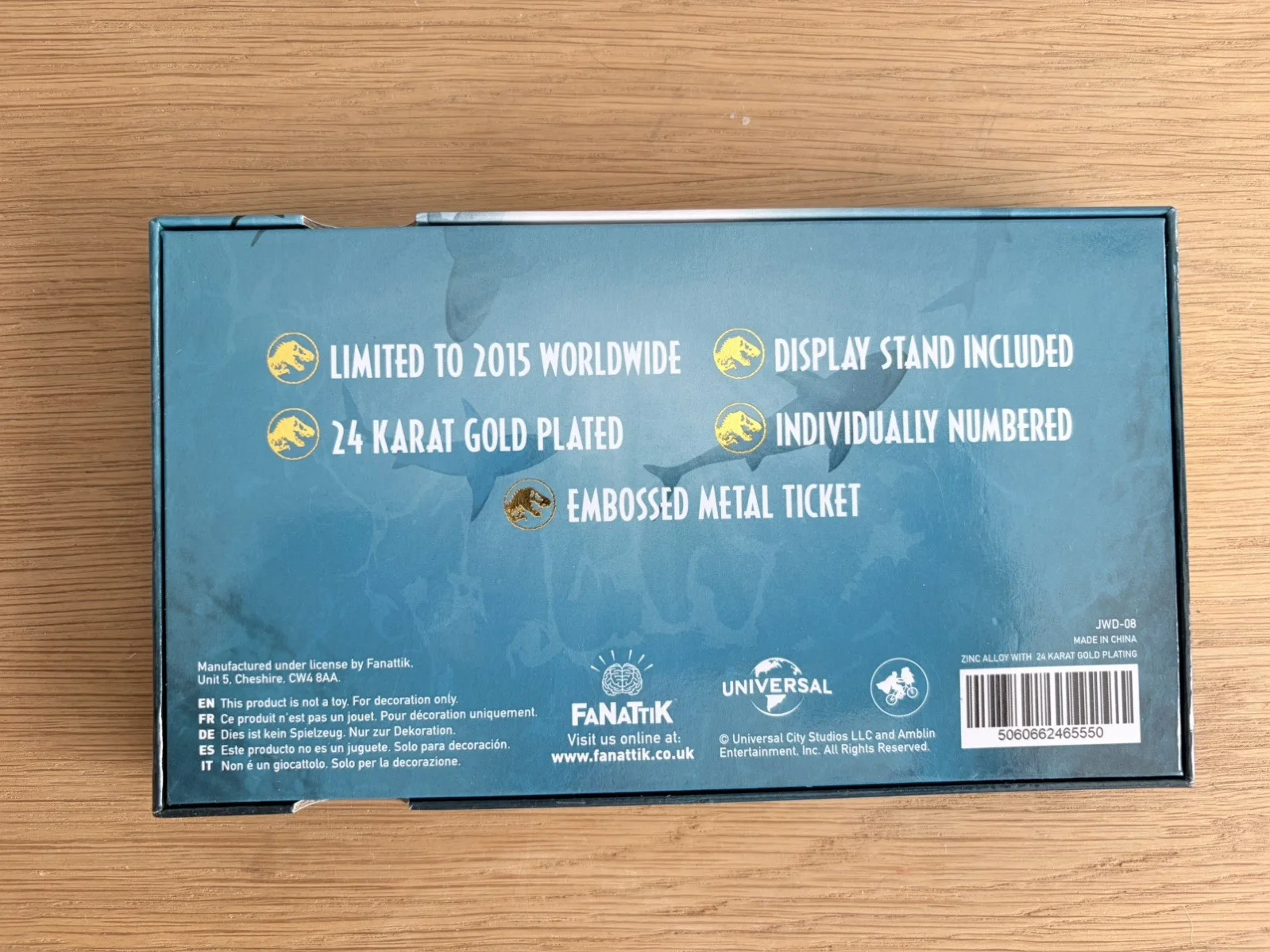 Jurassic World Limited Edition Gold Gyrosphere Park Attraction Ticket Fanattik, изображение 2