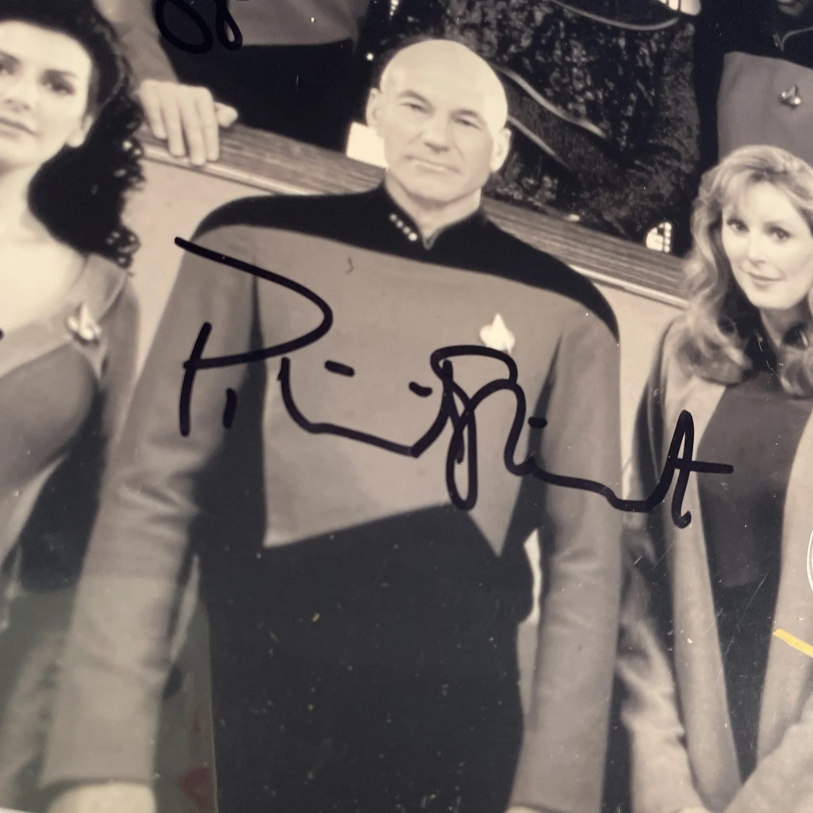 STAR TREK TNG CAST — STAR TREK TNG CAST SIGNED Autograph THE NEXT GENERATION Photo Photograph LOA P, изображение 3