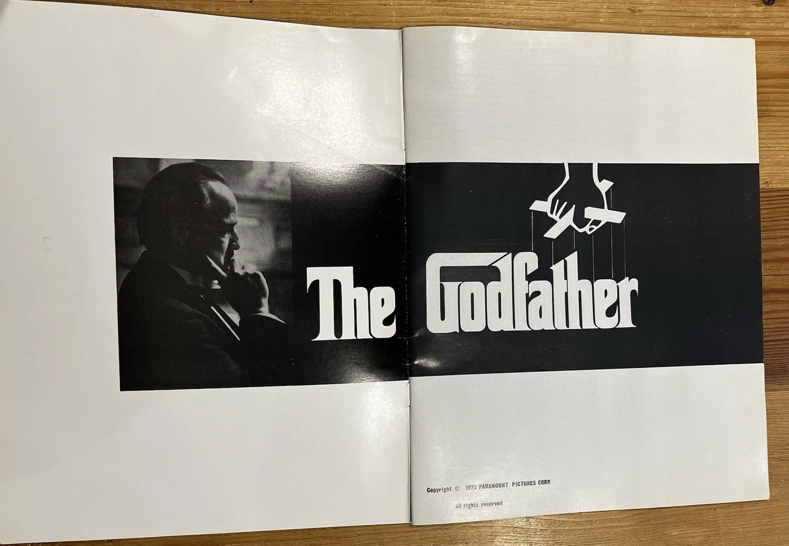 11 Assorted Film Memorabilia Souvenir Programmes, image 4