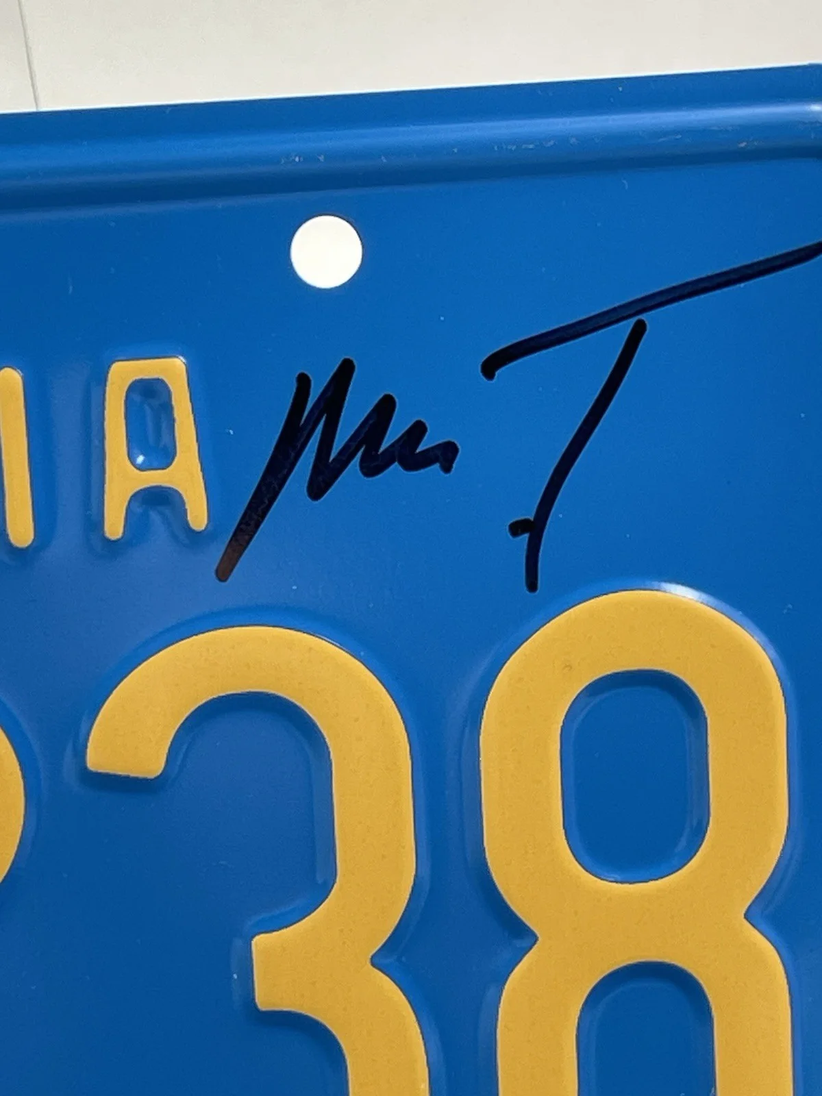 Mr. T — The A-Team Signed By Mr T's GMC Van S967238 Metal Stamped Replica License Plate, изображение 3
