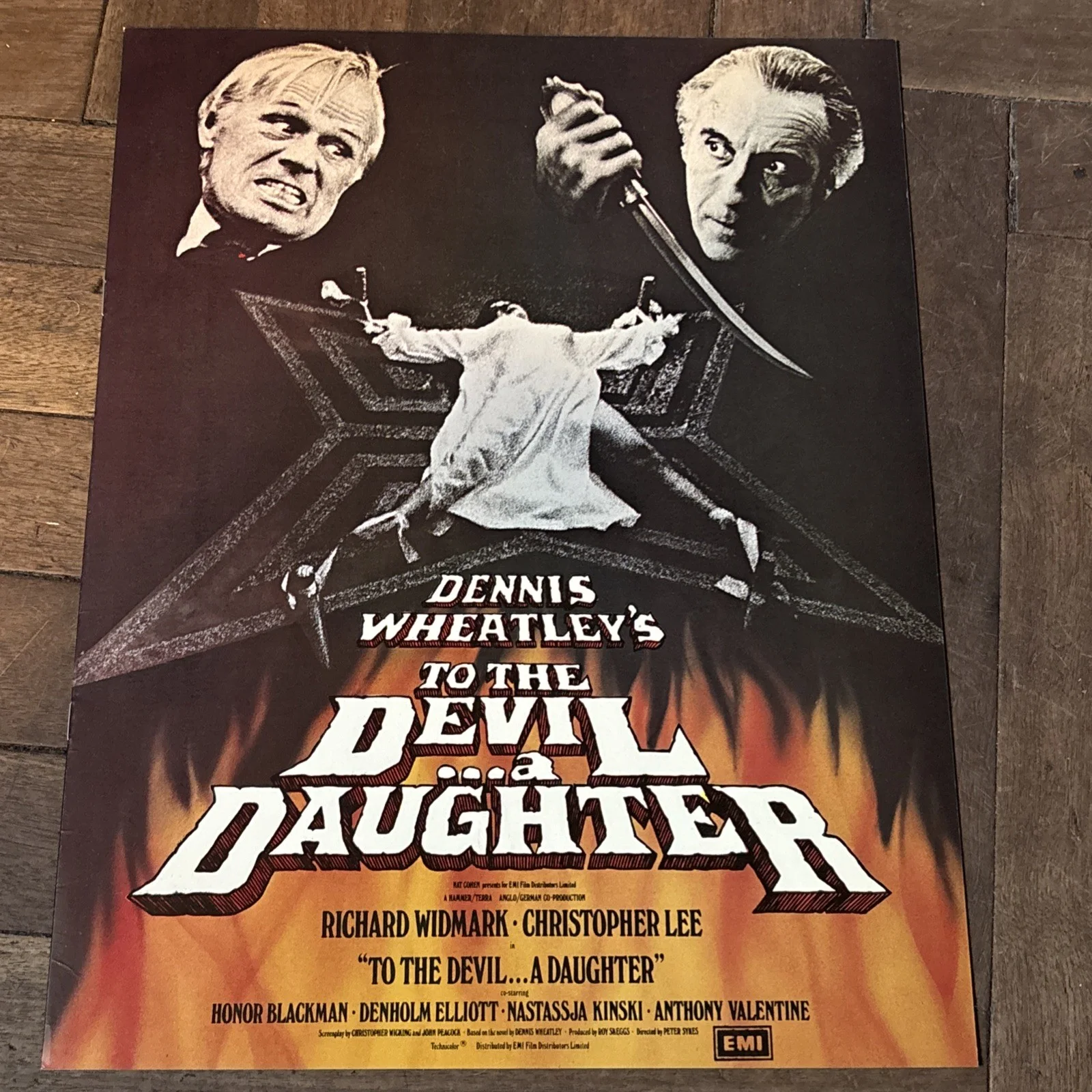 RARE FILM PRESS-BOOK PROGRAMME BROCHURE - TO THE DEVIL… A DAUGHTER - HORROR, image 2