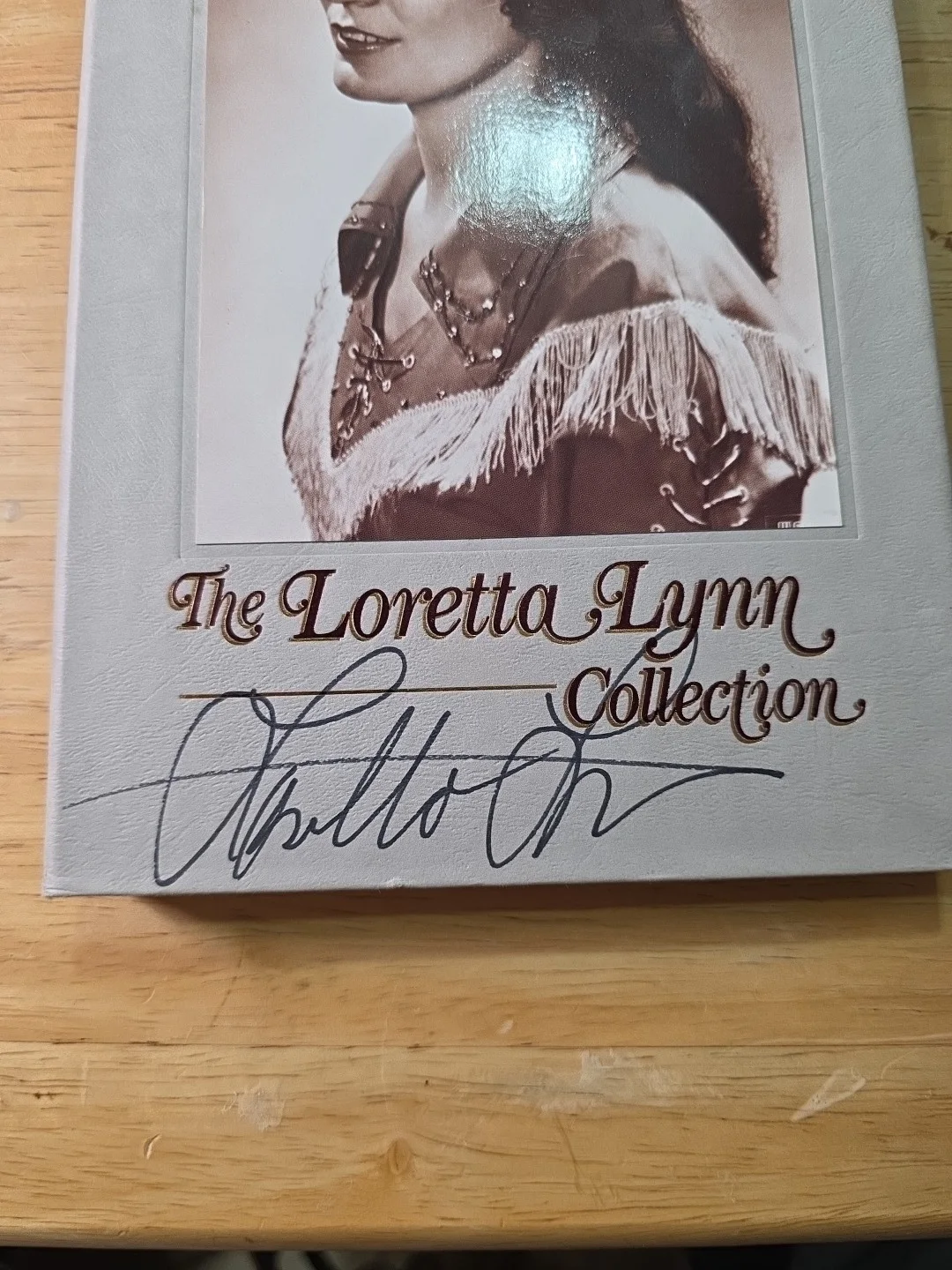 Honky Tonk Girl The Loretta Lynn Collection Signed Beautiful Signature 3 CD Set, изображение 2