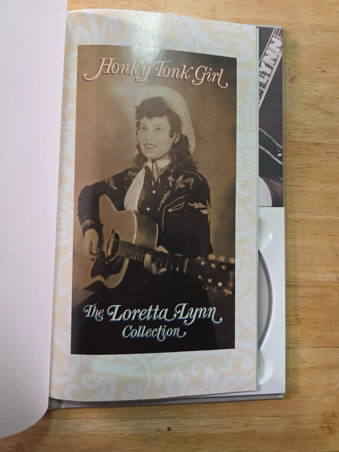 Honky Tonk Girl The Loretta Lynn Collection Signed Beautiful Signature 3 CD Set, изображение 5