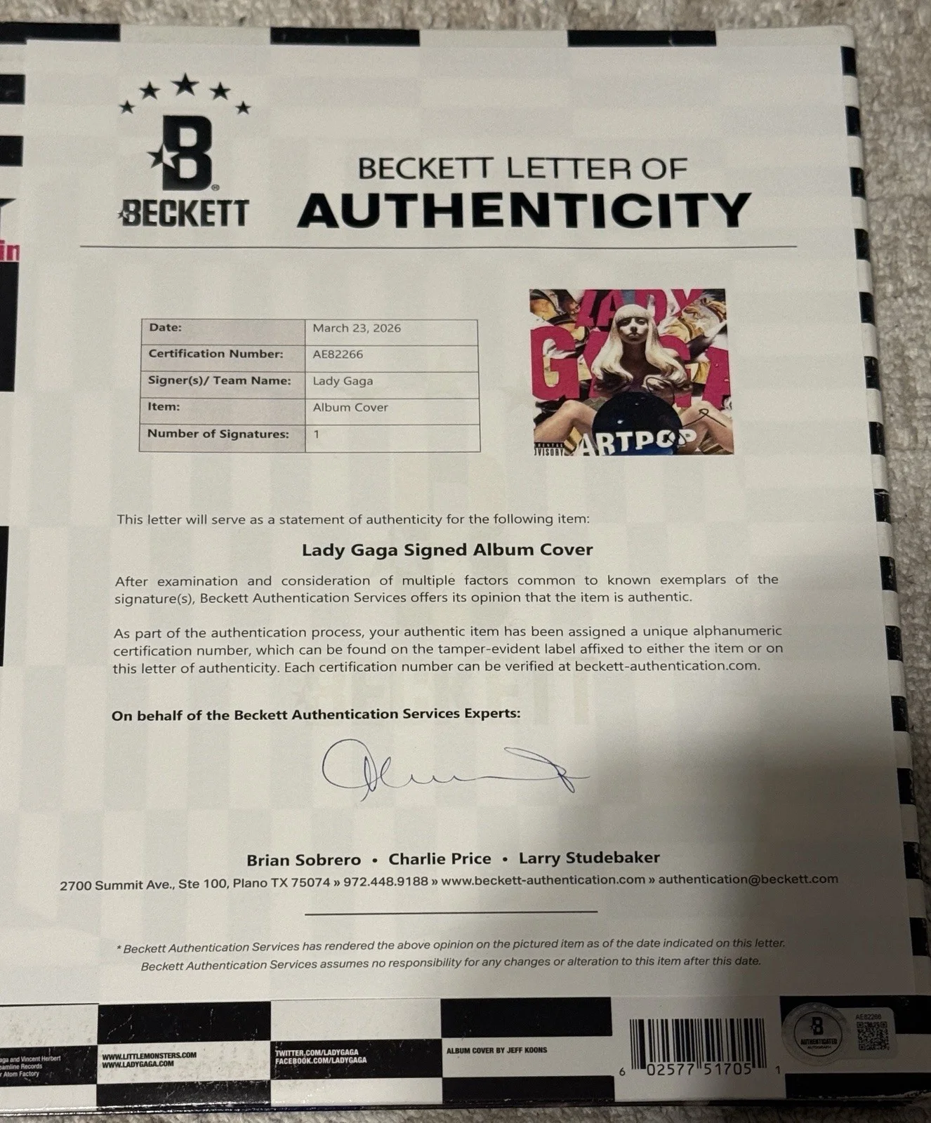 LADY GAGA SIGNED ARTPOP VINYL LP - BECKETT LOA, изображение 5