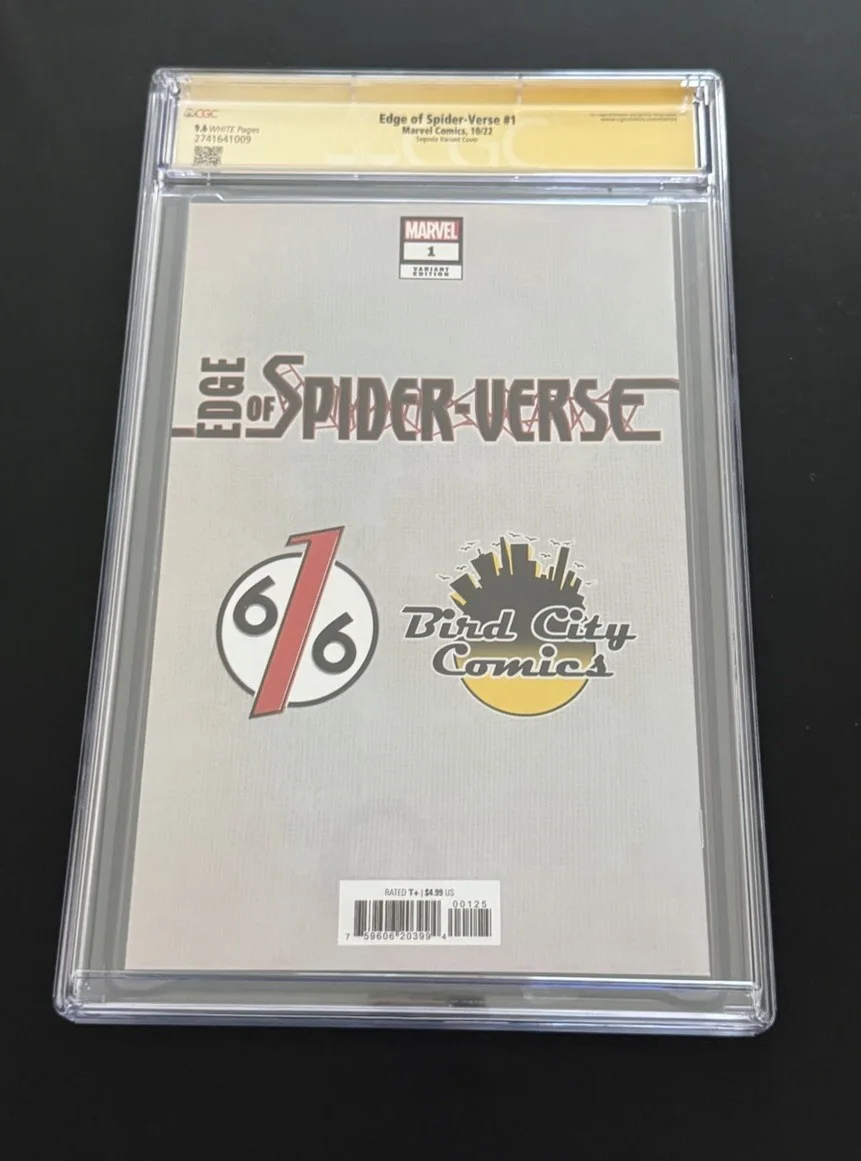 Hailee Steinfeld — HAILEE STEINFELD SIGNED EDGE OF SPIDER-VERSE #1 COMIC CGC 9.6, image 3