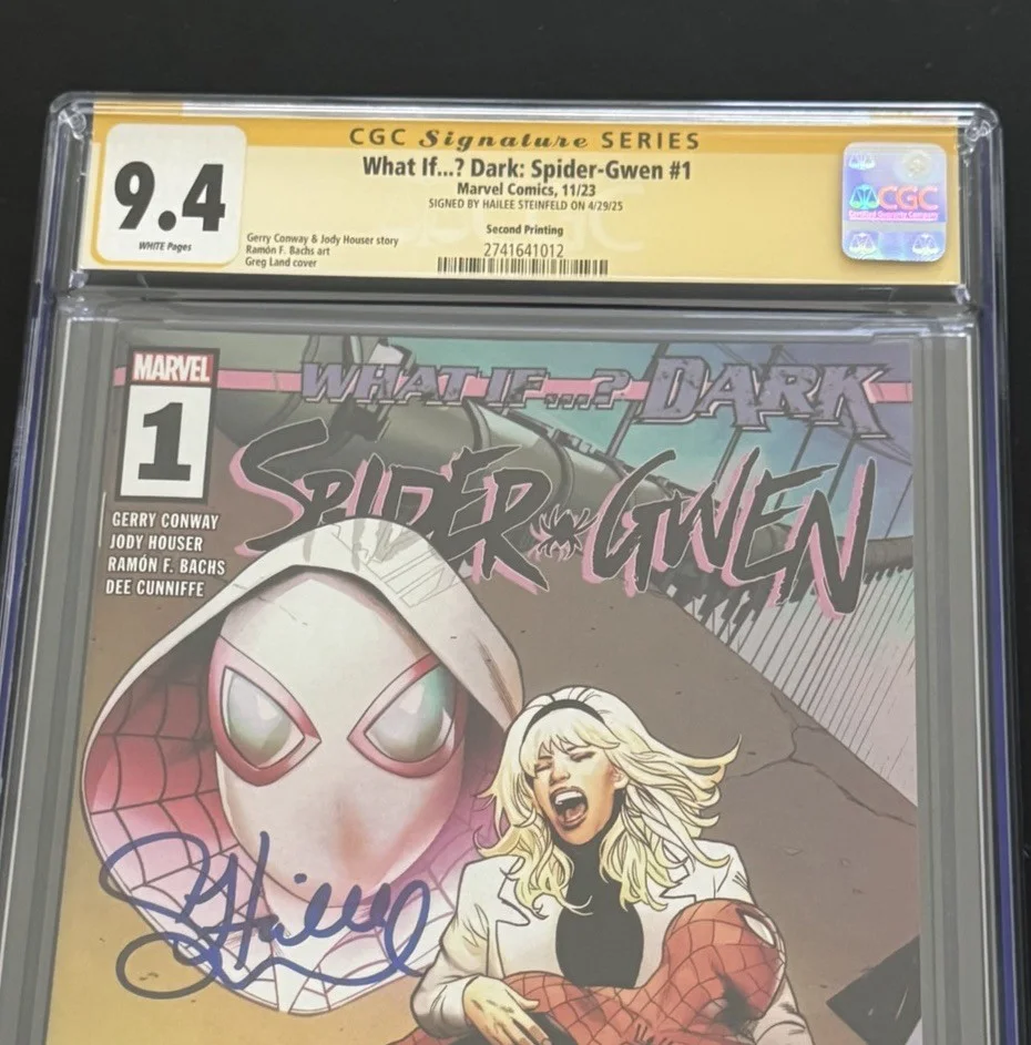 Hailee Steinfeld — HAILEE STEINFELD SIGNED WHAT IF? DARK SPIDER-GWEN #1 COMIC CGC 9.4 2, изображение 3