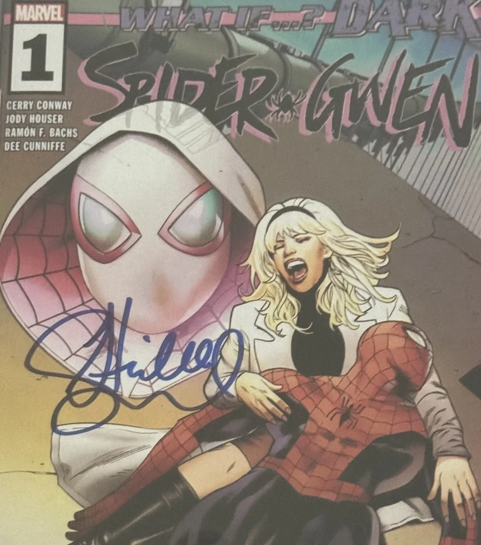 Hailee Steinfeld — HAILEE STEINFELD SIGNED WHAT IF? DARK SPIDER-GWEN #1 COMIC CGC 9.4, image 2