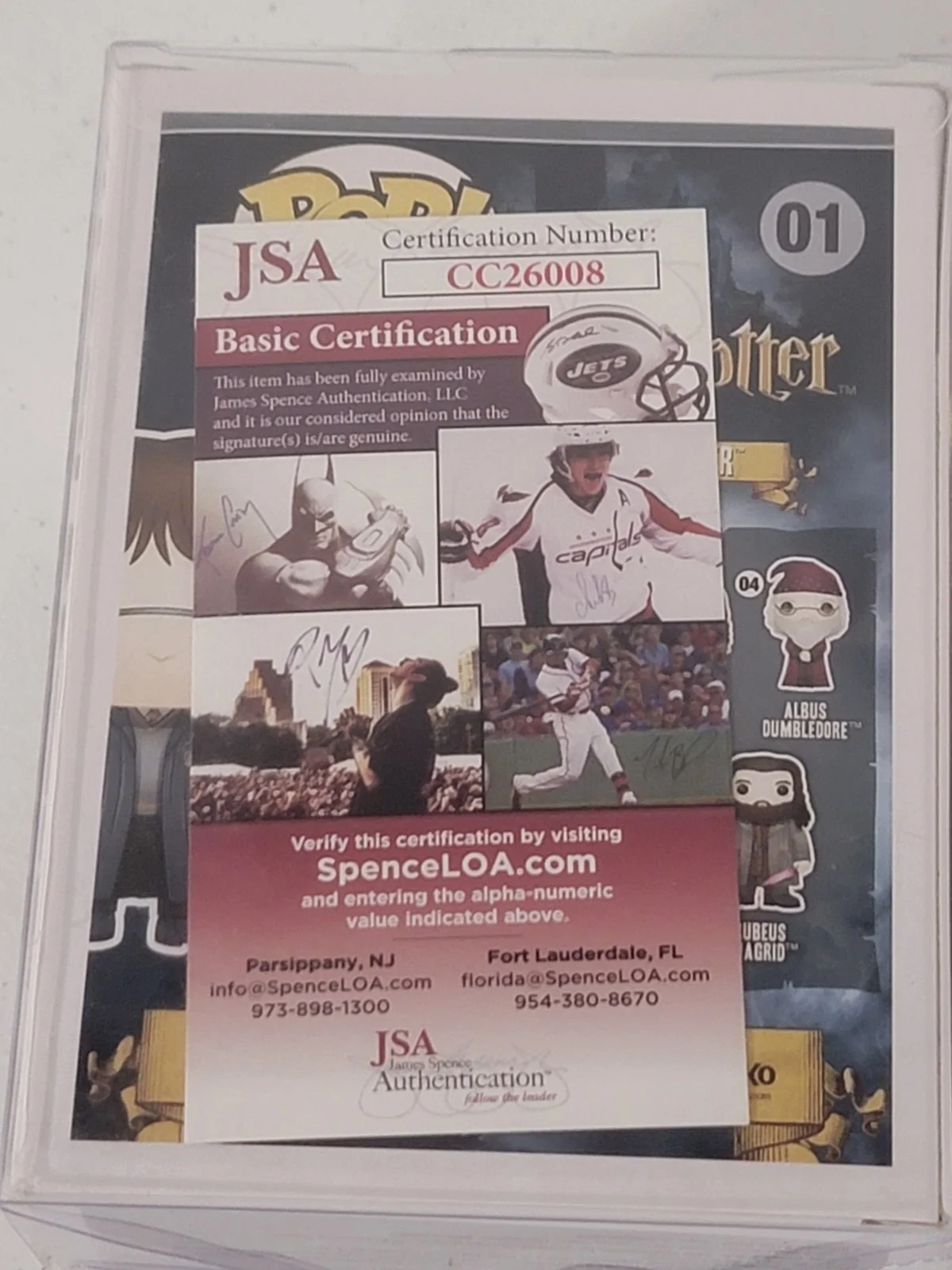 Daniel Radcliffe — Daniel Radcliffe Signed Harry Potter Funko Pop #01 Autograph Figure JSA COA, image 3