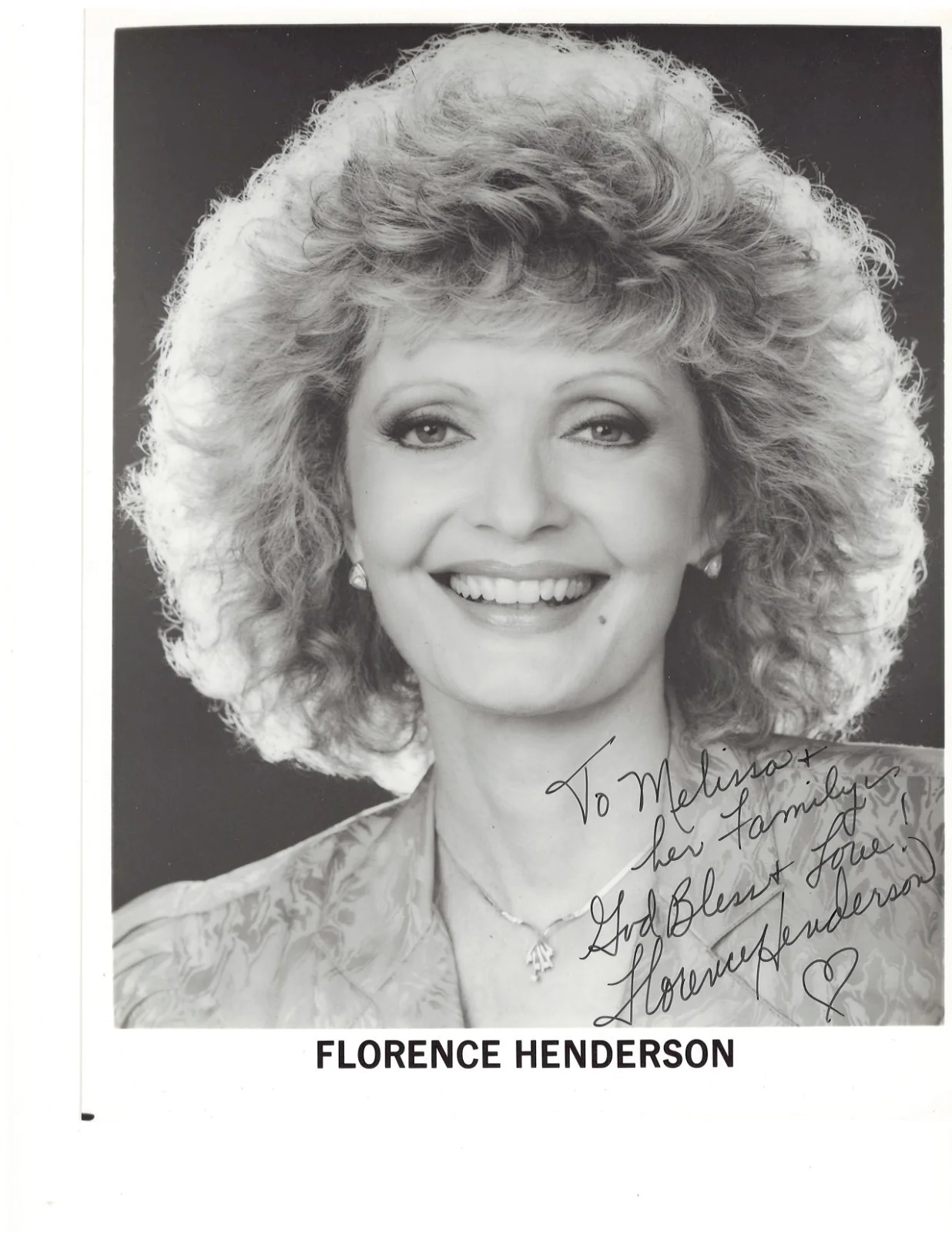 Florence Henderson — Florence Henderson Signed 8x10 B/W Promo Photo — The Brady Bunch — Autograph