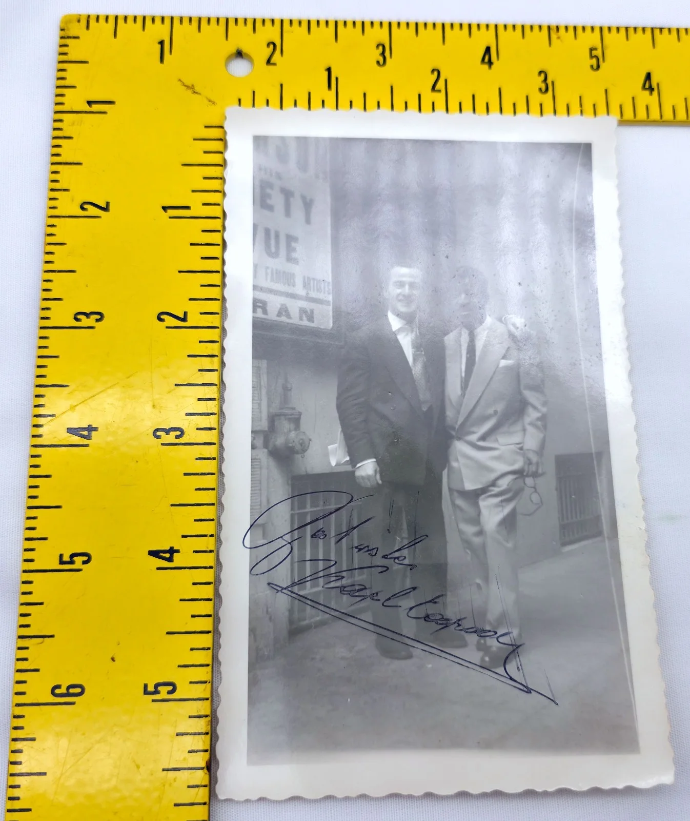 Vintage 1950s B&W Hand Signed Candid Photo Autograph 2 Unidentified Actors, image 4