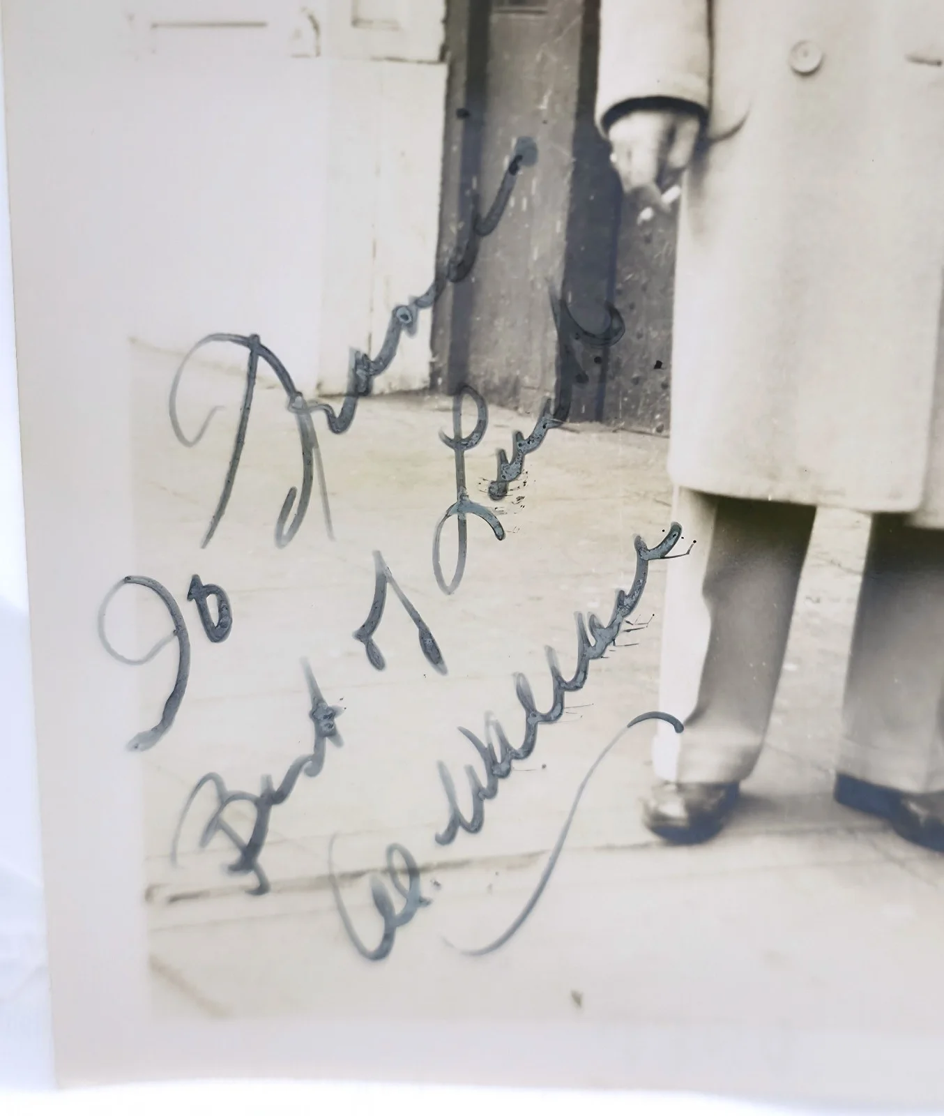 Holly — Vintage 1950s B&W Hand Signed Candid Photo Autograph Al Wallar ?, изображение 2