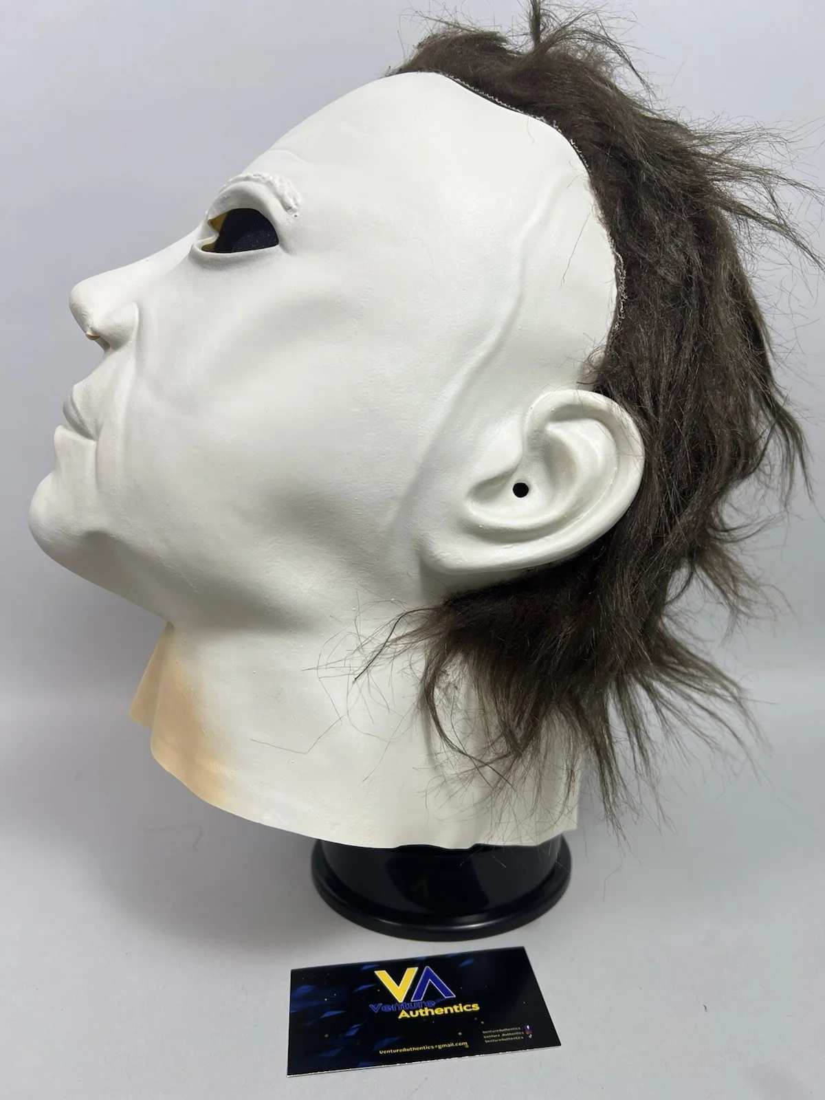 Nick Castle — Nick Castle Signed Halloween Michael Myers Rubber Mask The Shape w/ JSA WITNESS, image 3