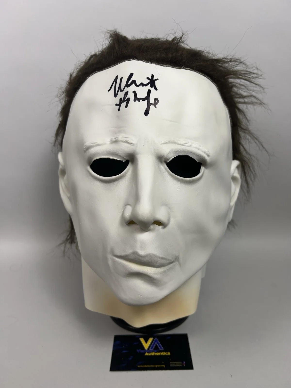 Nick Castle — Nick Castle Signed Halloween Michael Myers Rubber Mask The Shape w/ JSA WITNESS, image 4