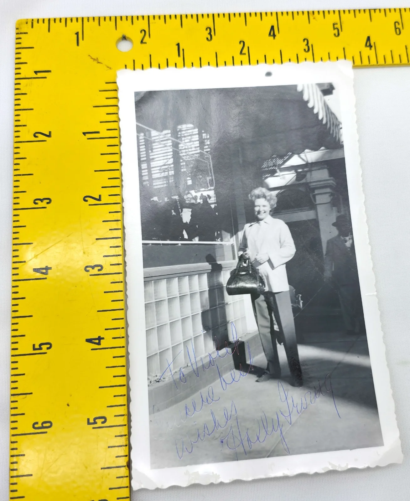 Holly — Vintage 1950s B&W Hand Signed Candid Photo Autograph Holly ~ Last Name?, image 4