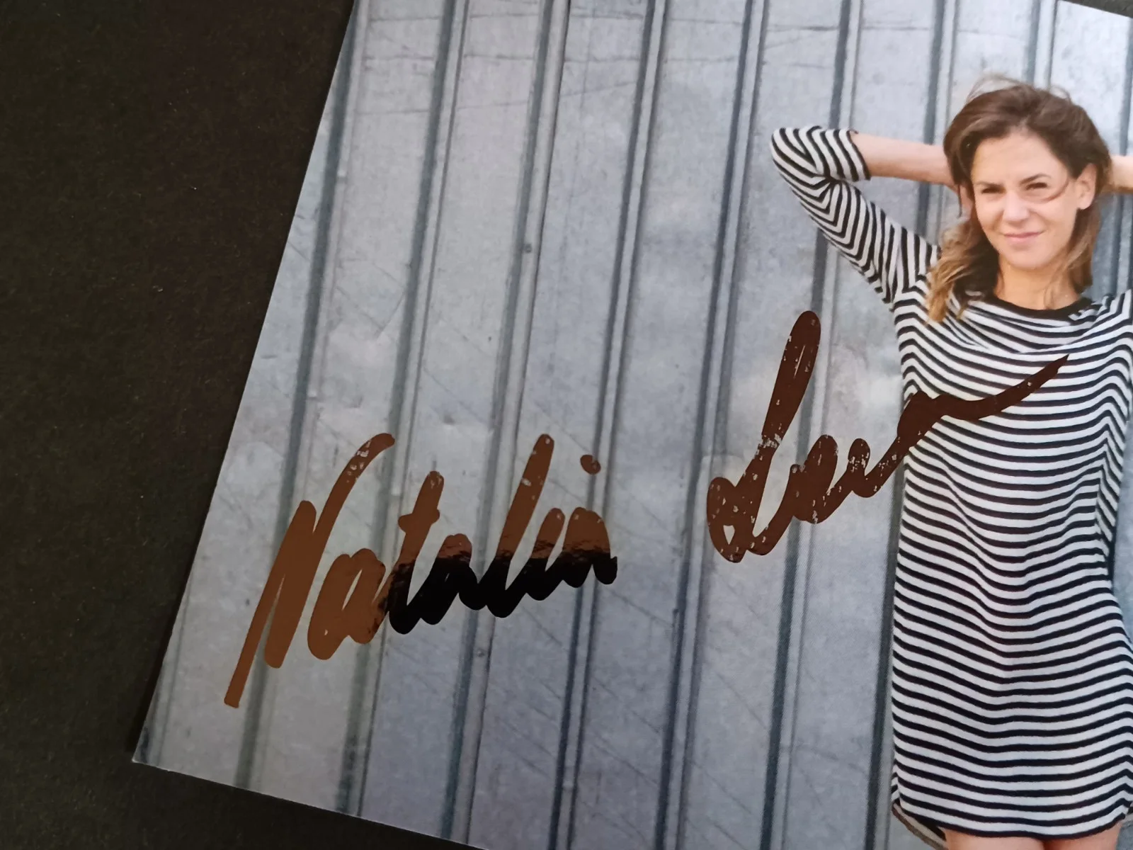 Natalia Lesz Signed 4x6 Photo - Actress, Singer, image 2