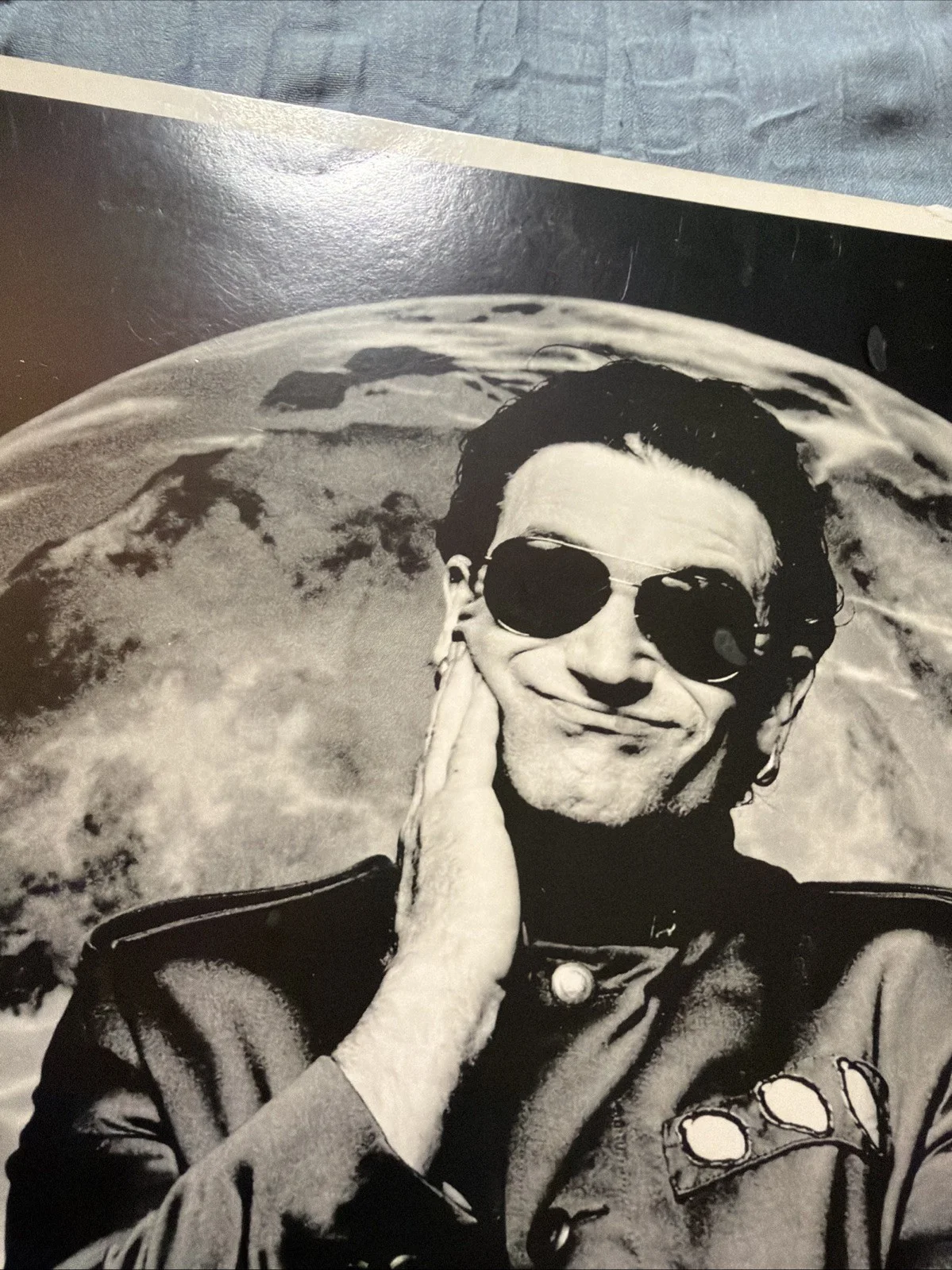 Bono Signed Autograph 8X10 Photo U2 Singer Island Records Promo 1996, изображение 3