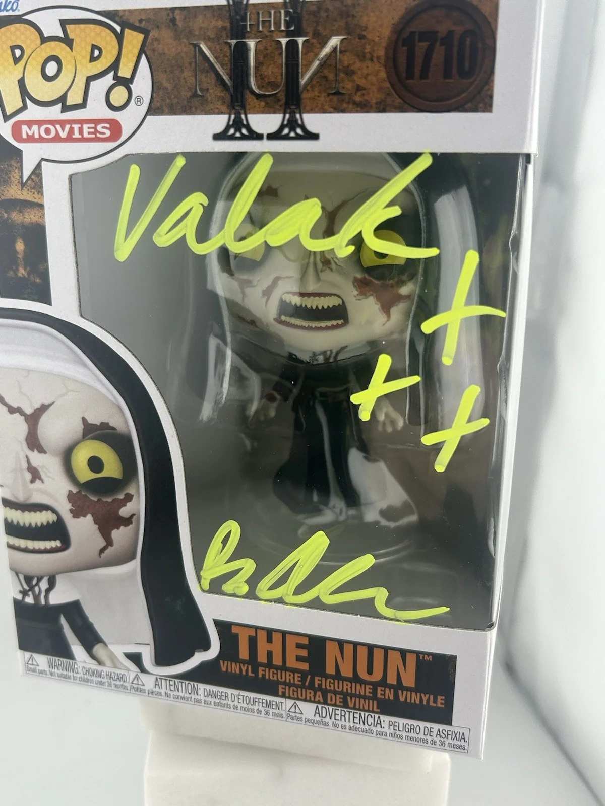 Bonnie Aarons — Bonnie Aarons Signed Autograph The Nun II Funko 1710 OC Celebrity Marketing COA, изображение 2