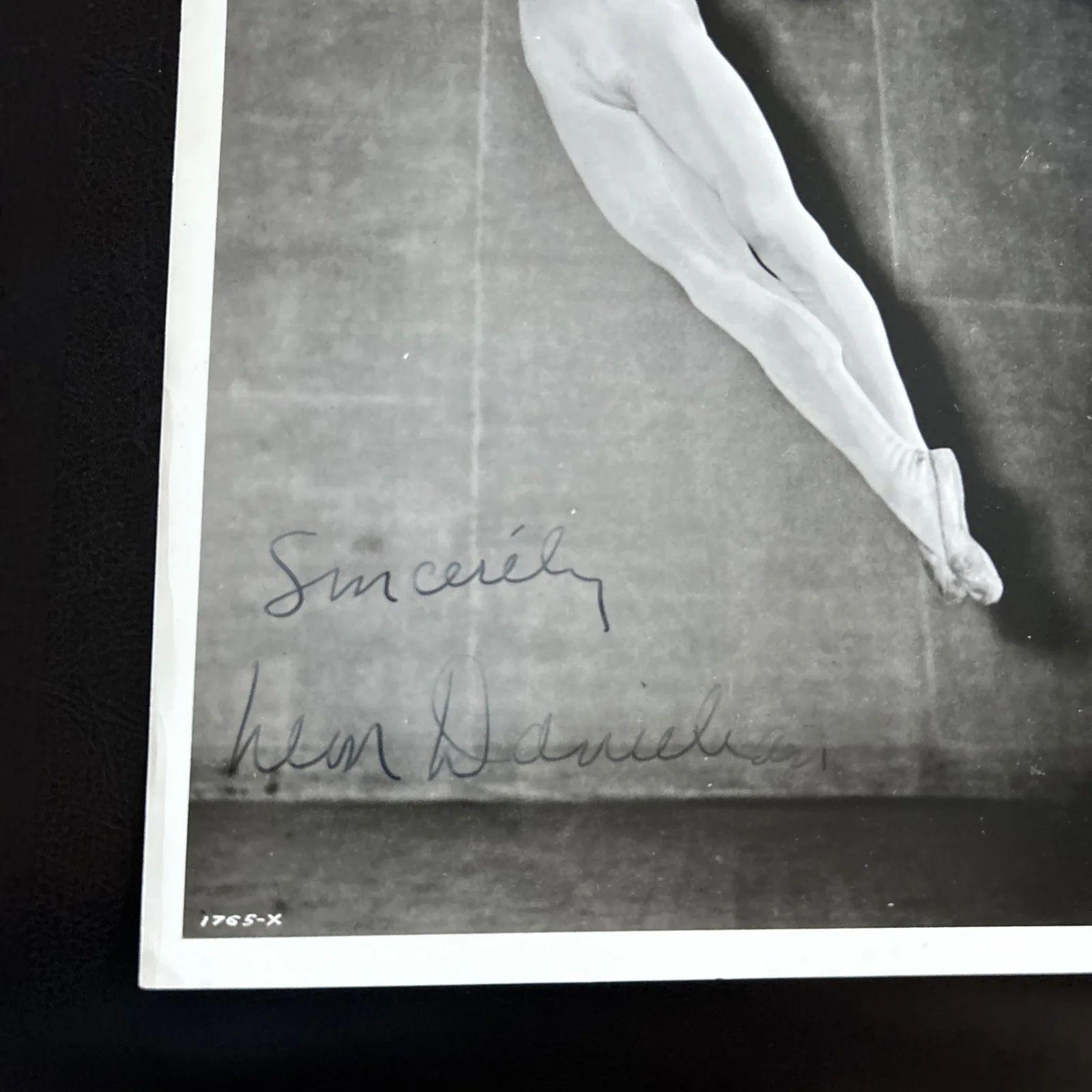 Original Press Studio Photo Signed Leon Danielian American Dancer T551, image 4