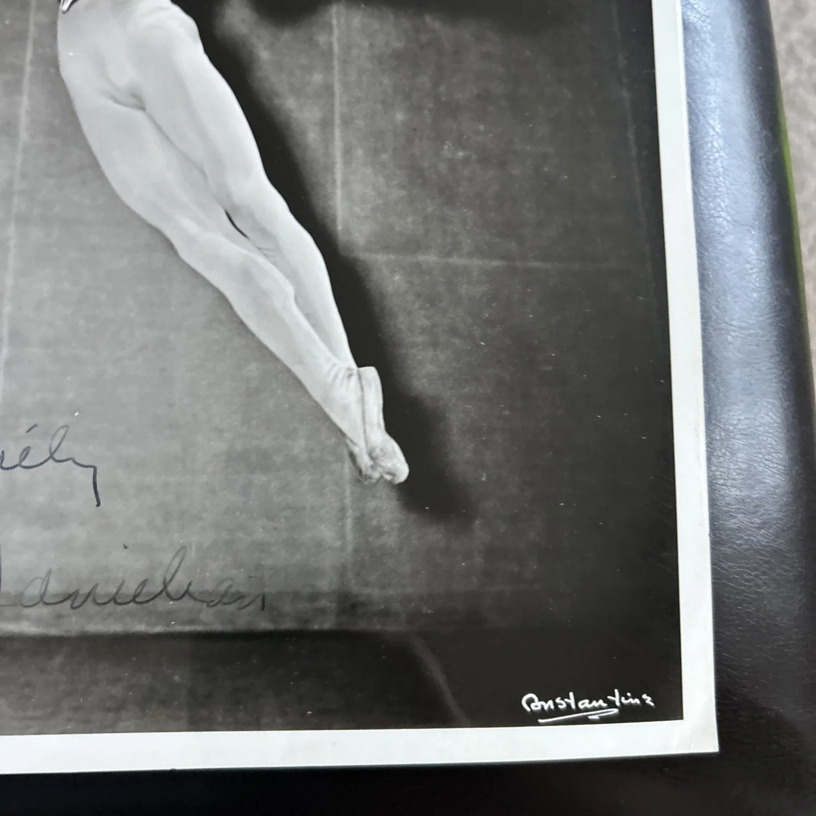 Original Press Studio Photo Signed Leon Danielian American Dancer T551, image 5