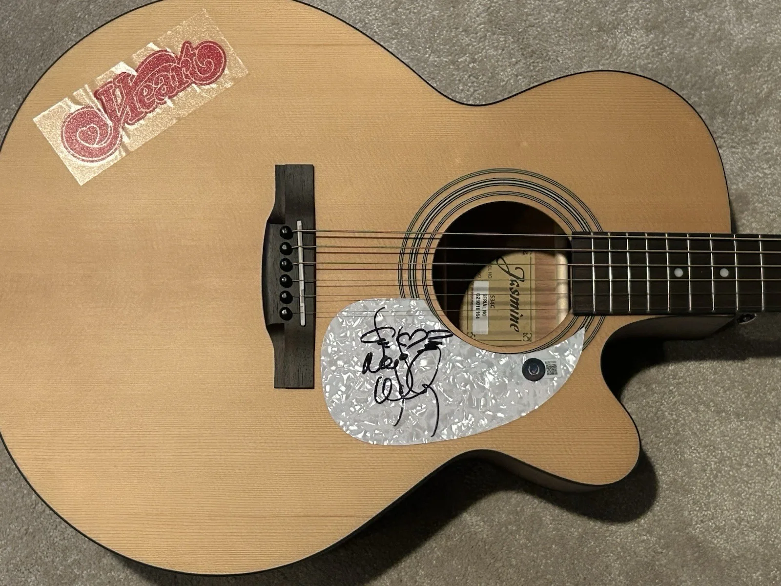 Nancy Wilson Signed Guitar Autographed Heart Beckett COA, image 2