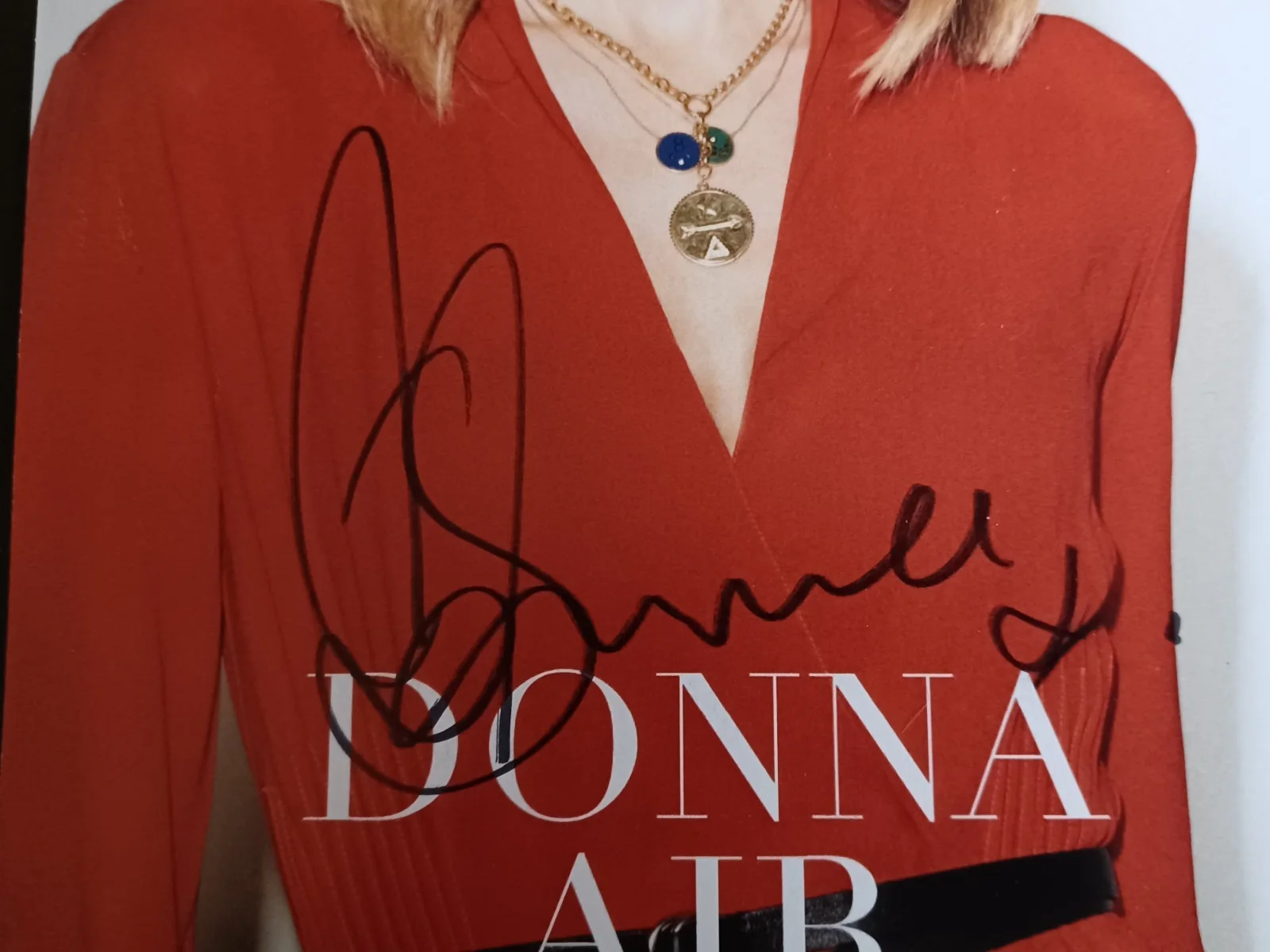 Donna Air Signed 6" x 8.5" Photo - The Mummy Returns, image 2
