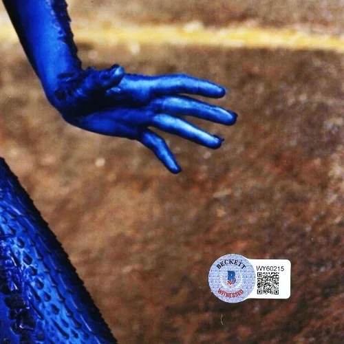 REBECCA ROMIJN — REBECCA ROMIJN Signed 11x14 Photo X-Men "MYSTIQUE" BAS #WY60215, image 3