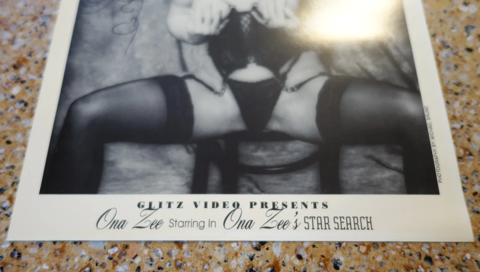 ONA ZEE — ONA ZEE STAR SEARCH SEXY SIGNED PERSONALIZED 8 X 10 PHOTO ADULT FILM STAR GLITZ, изображение 4
