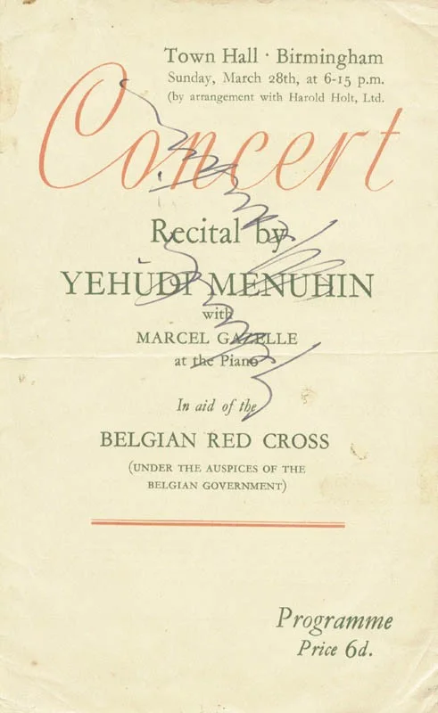 Yehudi Menuhin — YEHUDI MENUHIN - PROGRAM COVER SIGNED