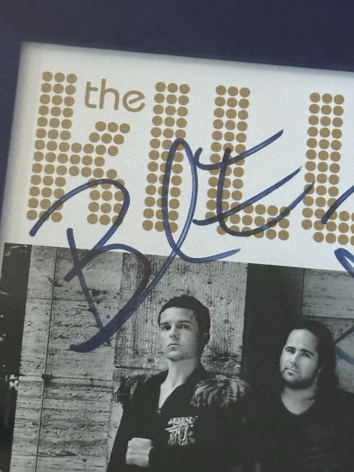 Brandon Flowers, Ronnie Vannucci Jr — The Killers Show Poster Signed By Band Flowers Keuning Stoermer Vannucci Framed, изображение 2