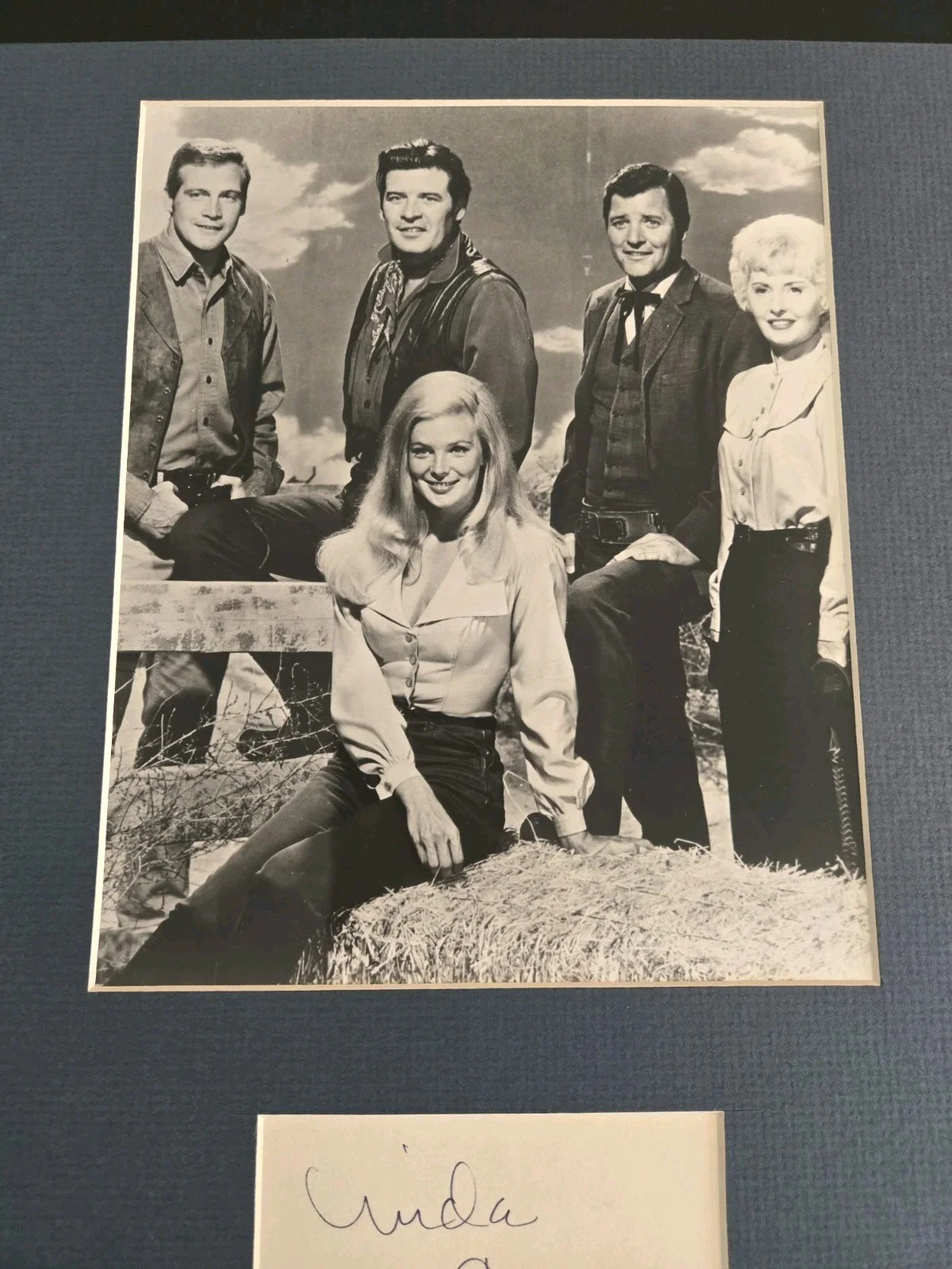 Linda Evans — Linda Evans Signed Cut Signature With Matted Photo The Big Valley 14x11 BGS, изображение 5