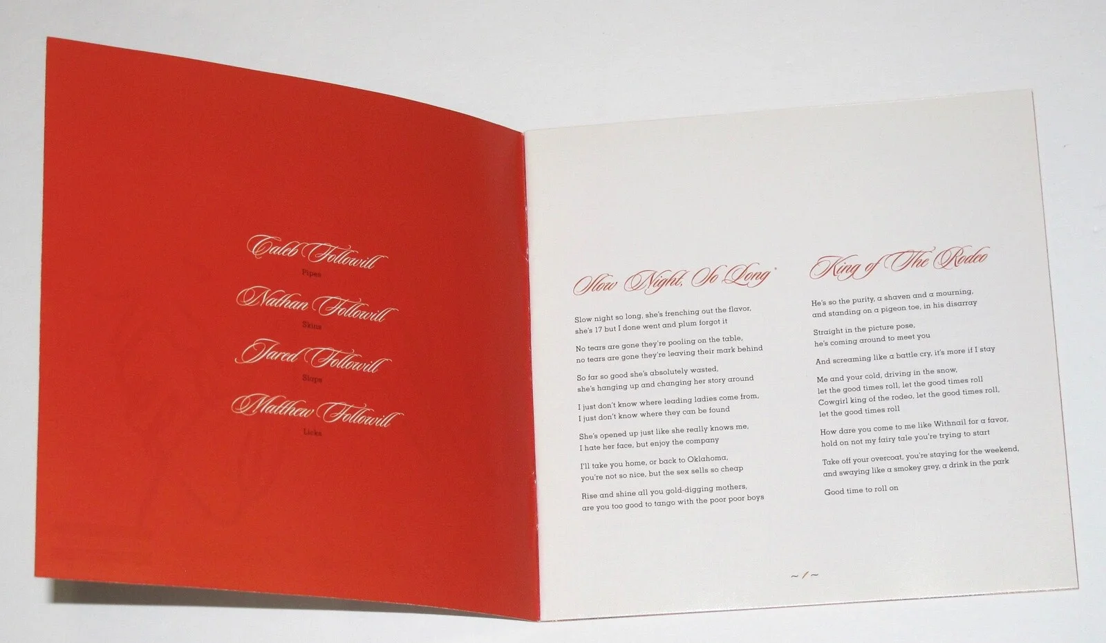 KINGS OF LEON - Caleb Followill, Nathan Followill — Kings Of Leon signed AHA SHAKE HEARTBREAK CD Booklet Caleb Followill Nathan ACOA, изображение 5