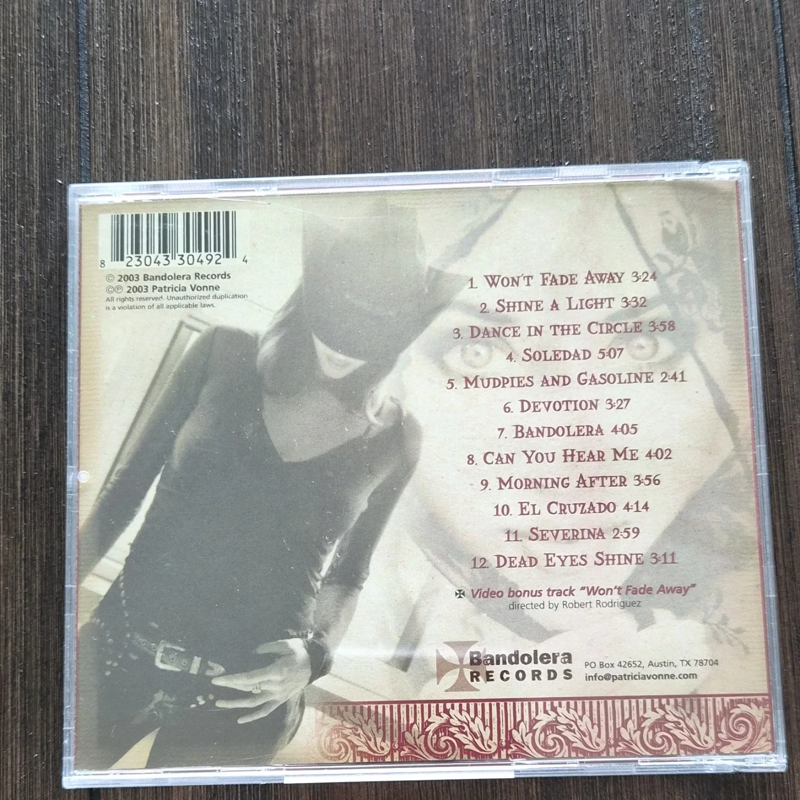 Patricia Vonne Signed CD 2003 Bandolera Records Rock & Pop with Booklet, изображение 2