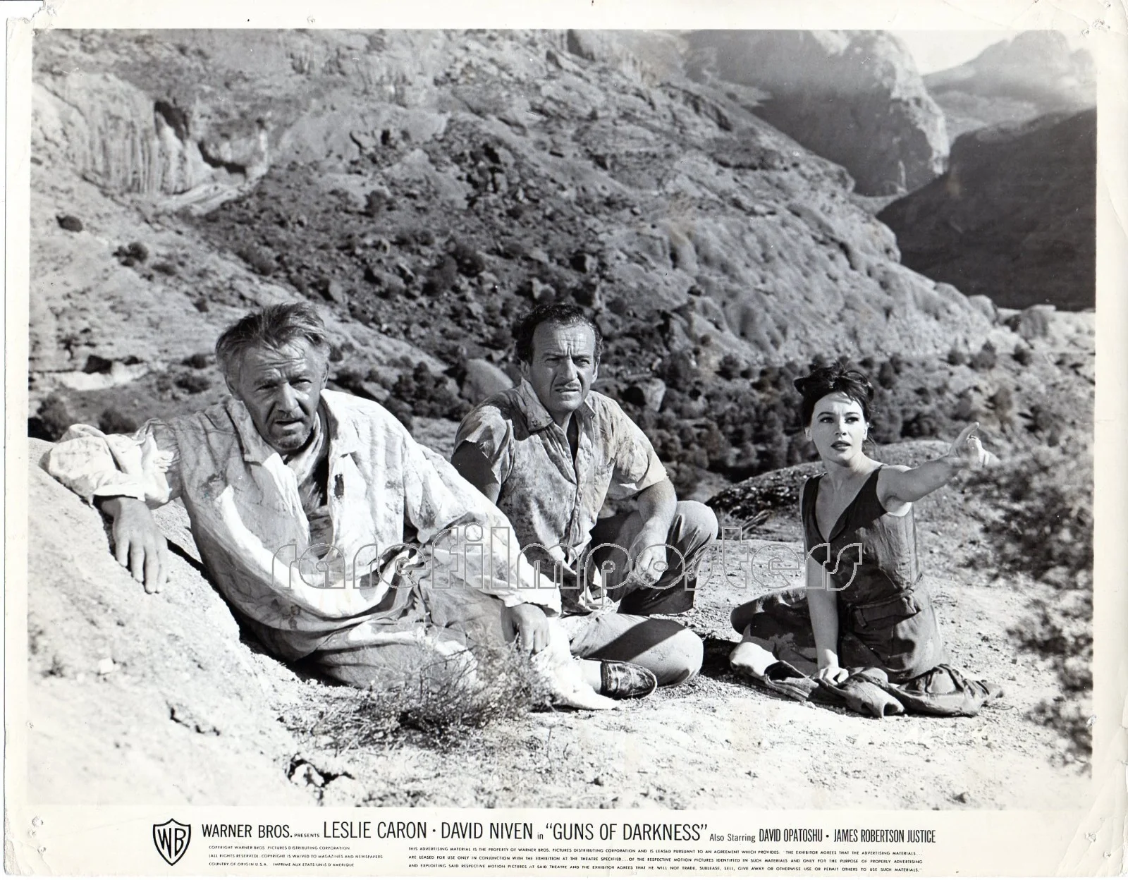 GUNS OF DARKNESS 1962 Leslie Caron David Niven, David Opatoshu 4 10x8 STILLS, изображение 4