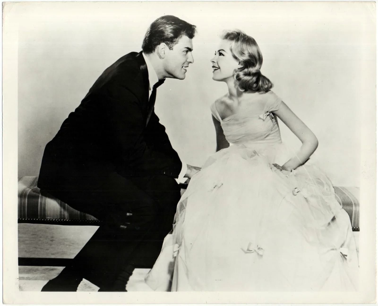 RELUCTANT DEBUTANTE 1958 Rex Harrison, Kay Kendall, Sandra Dee 2 10x8 STILLS, image 3