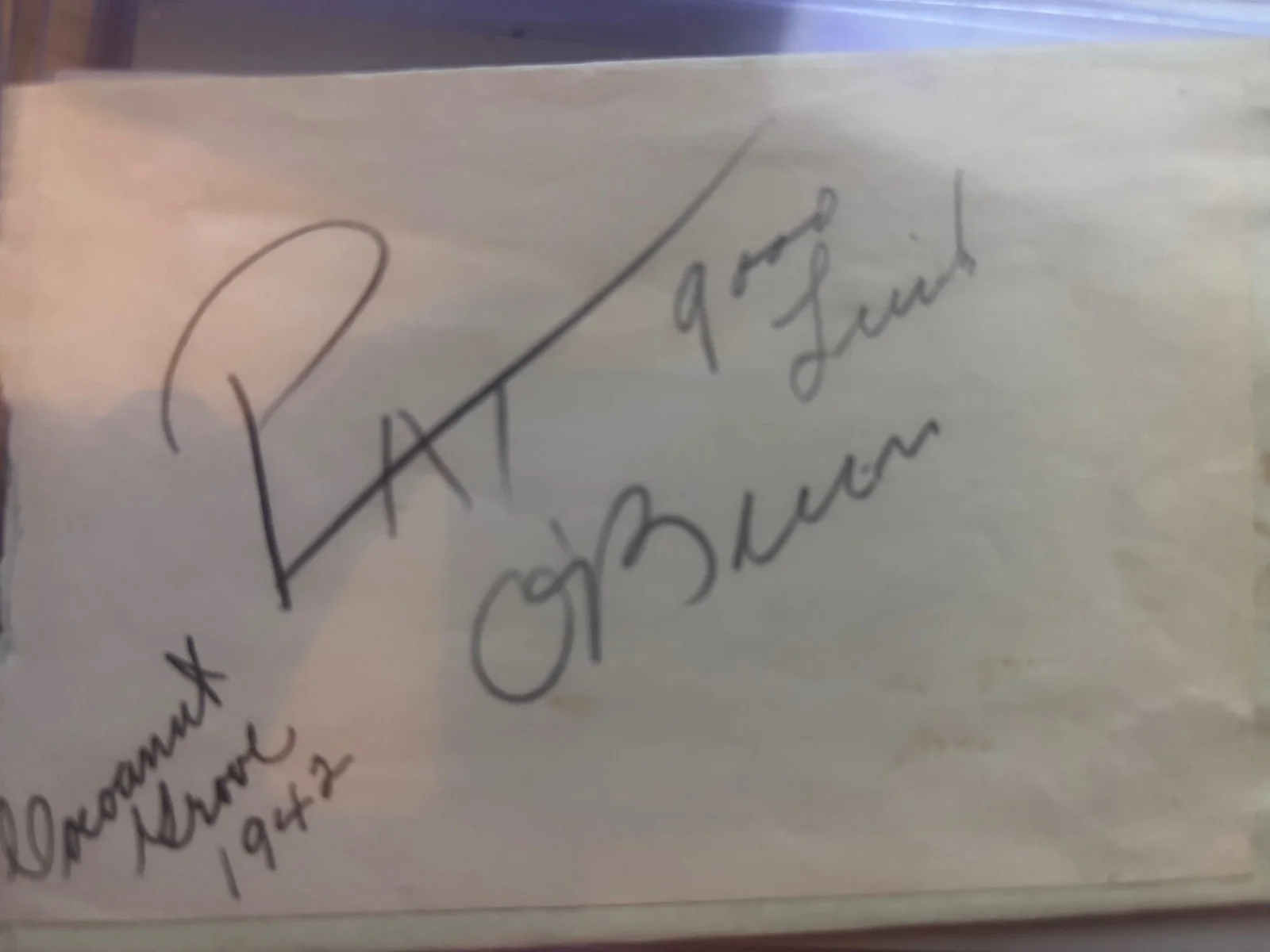 Pat O'brien — Pat O'Brien D 1983 Actor signed album page - Some like it hot