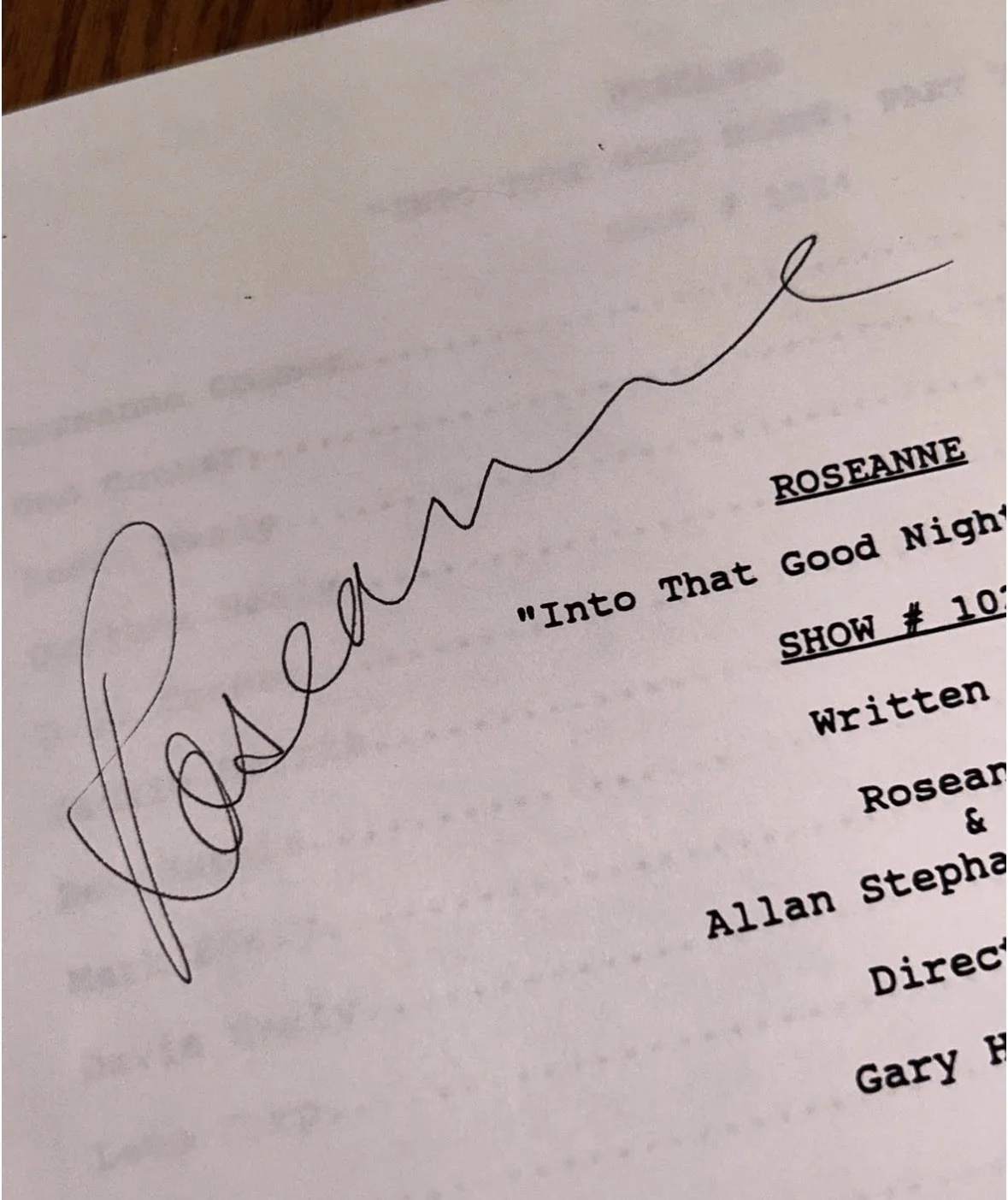 Roseanne — ROSEANNE BARR SIGNED ORIGINAL FULL SCRIPT INTO THAT GOOD NIGHT PART II RARE!!!, image 2