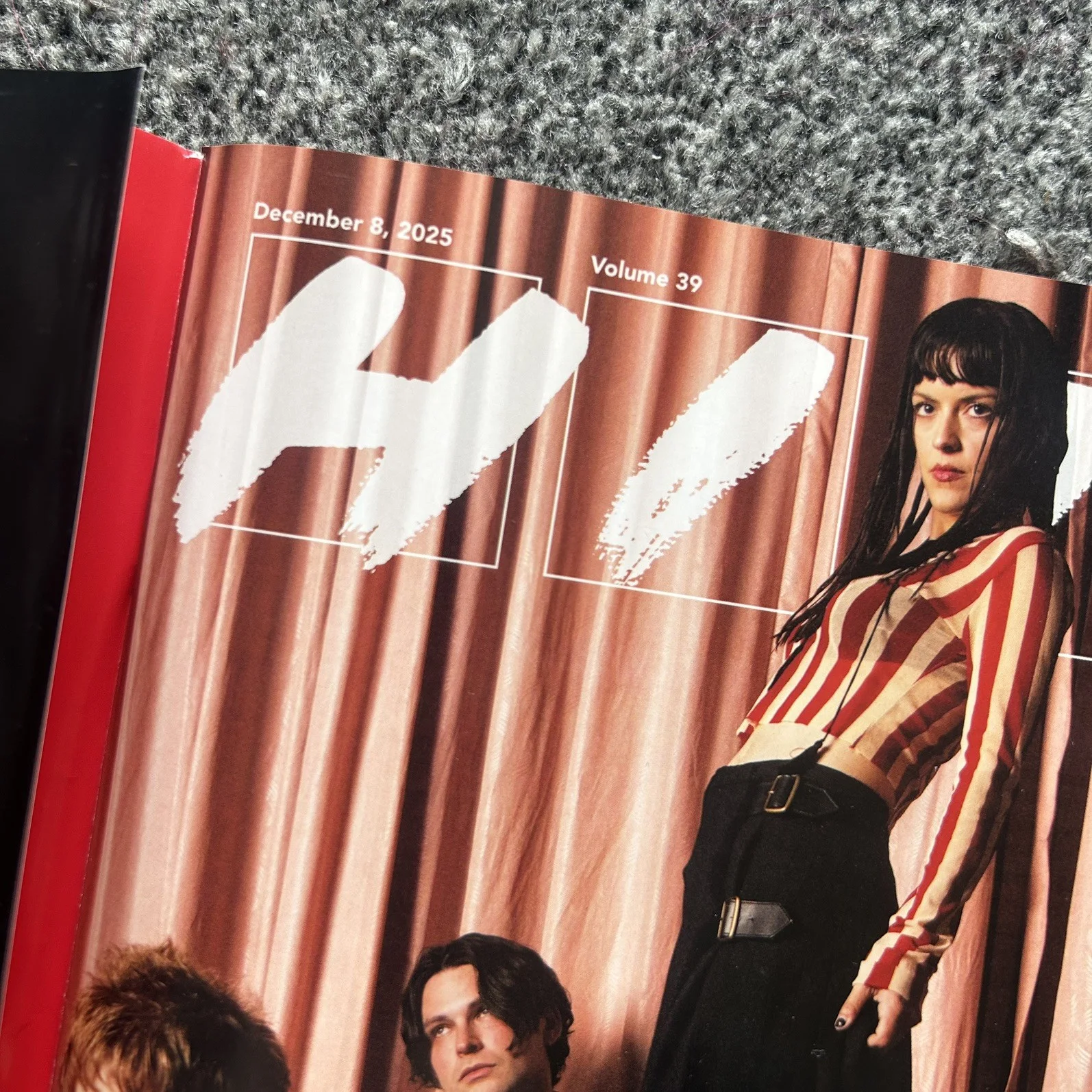THE MARIAS- HITS MAGAZINE - DEC 8 2025 (US IMPORT UK BASED) Grammys, image 3