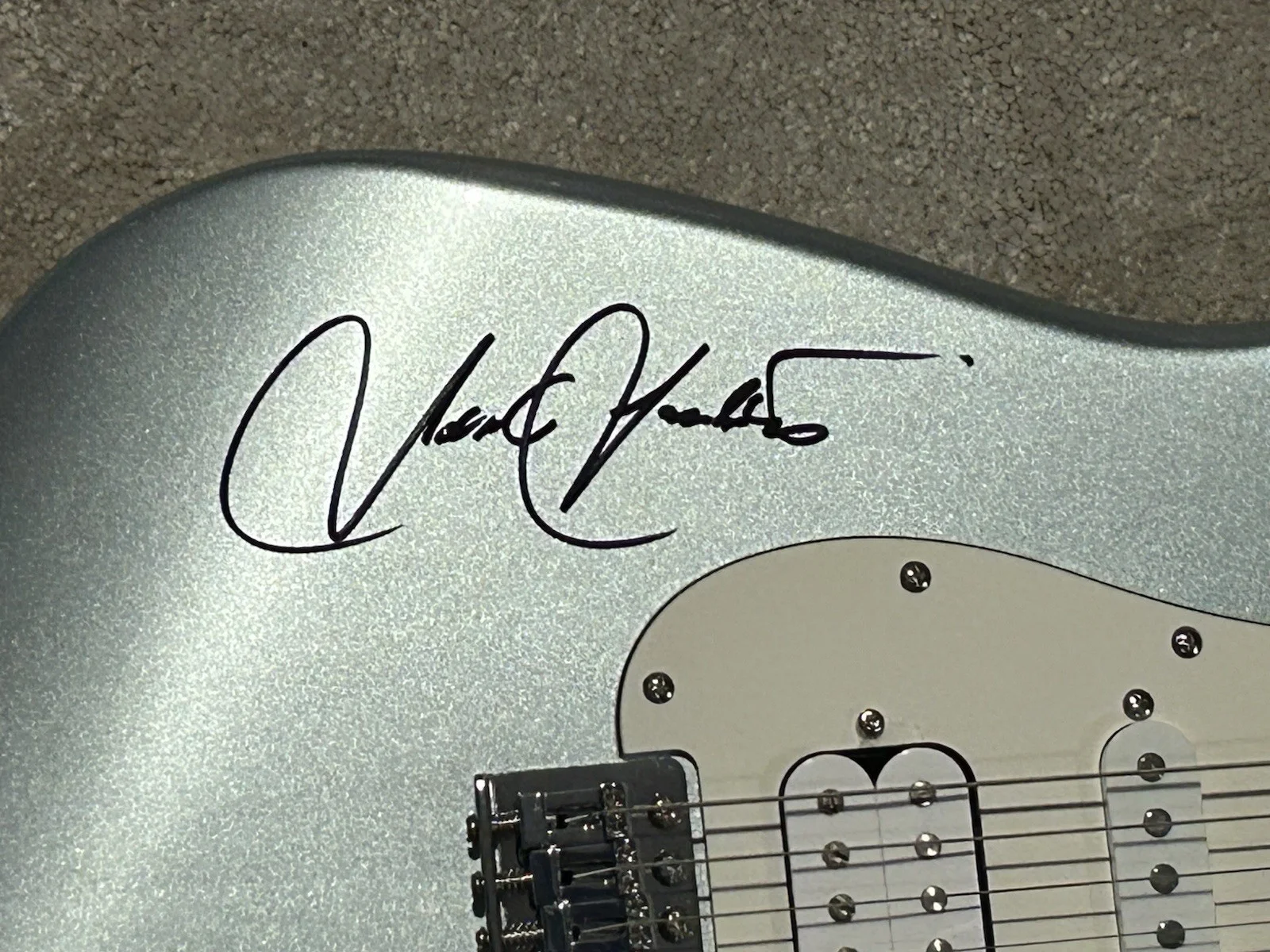 Jonny Lang Signed Guitar Autographed Extremely Rare Signature Johnny Langseth, изображение 3