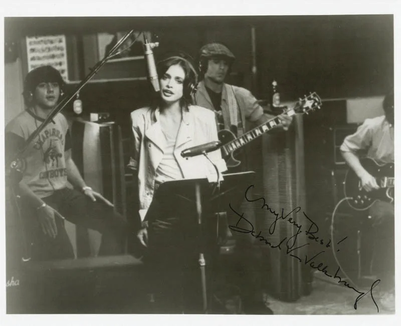 Deborah Van Valkenburgh — DEBORAH VAN VALKENBURGH - AUTOGRAPHED SIGNED PHOTOGRAPH