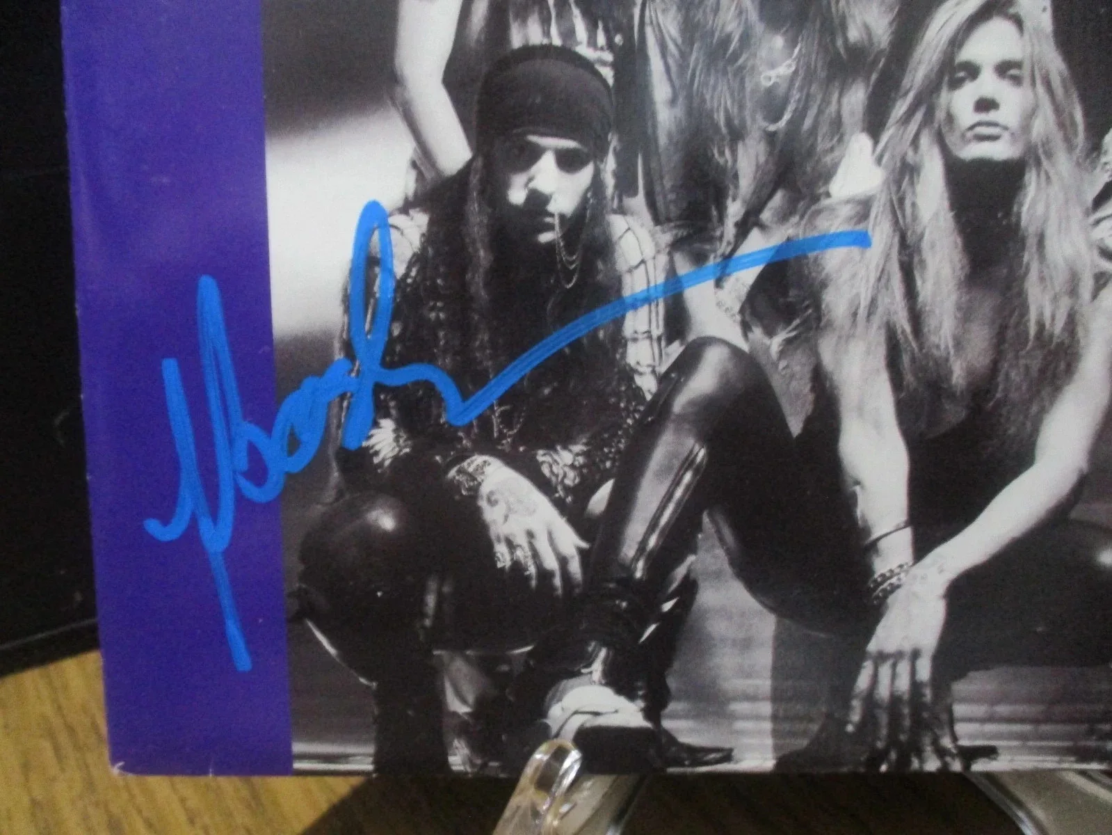 SKID ROW authentic signed/autographed YOUTH GONE WILD vinyl 45-SEBASTIAN BACH, изображение 3