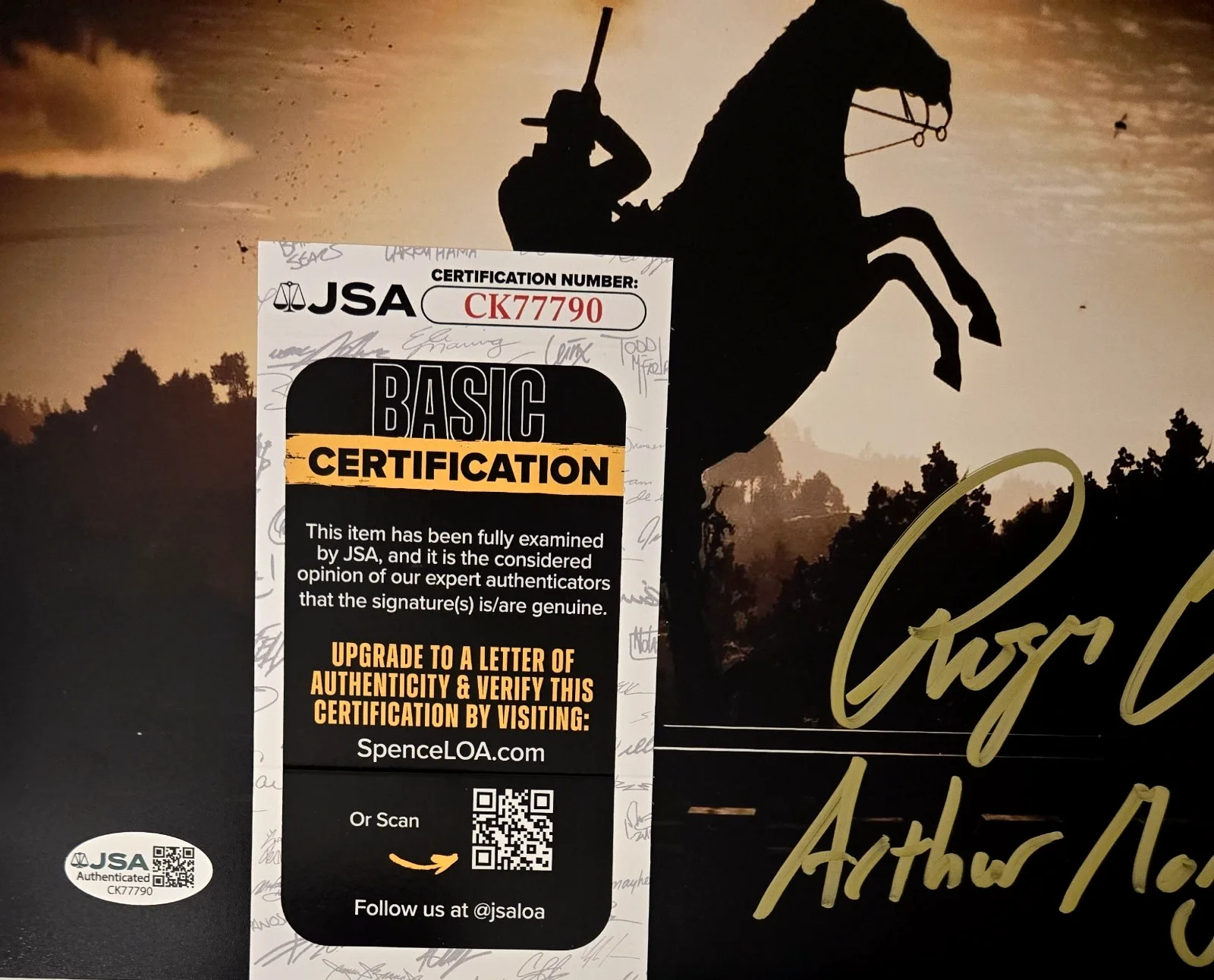 Roger Clark — Arthur Morgan Signed Photo Red Dead Redemption Roger Clark Autograph JSA COA 790, изображение 2