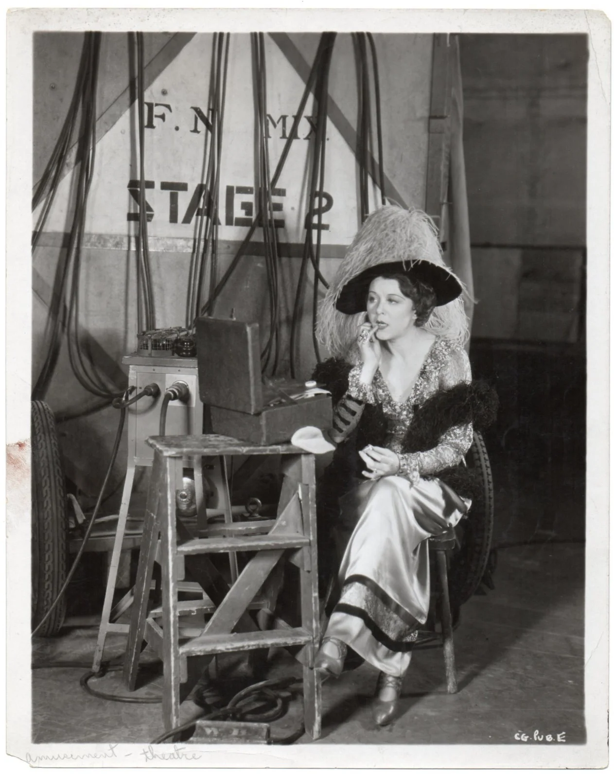 FRISCO JENNY 1932 Ruth Chatterton 2 10x8 STILLS William A. Wellman, изображение 2