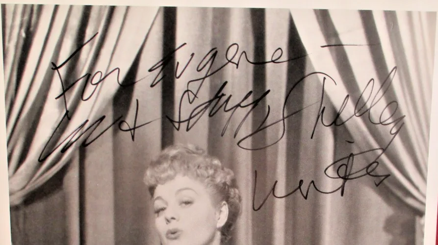 shelly winters — Shelly Winters ' Film-Stage-TV ' Signed 8 x 10 Photo. Personalized autograph, image 2