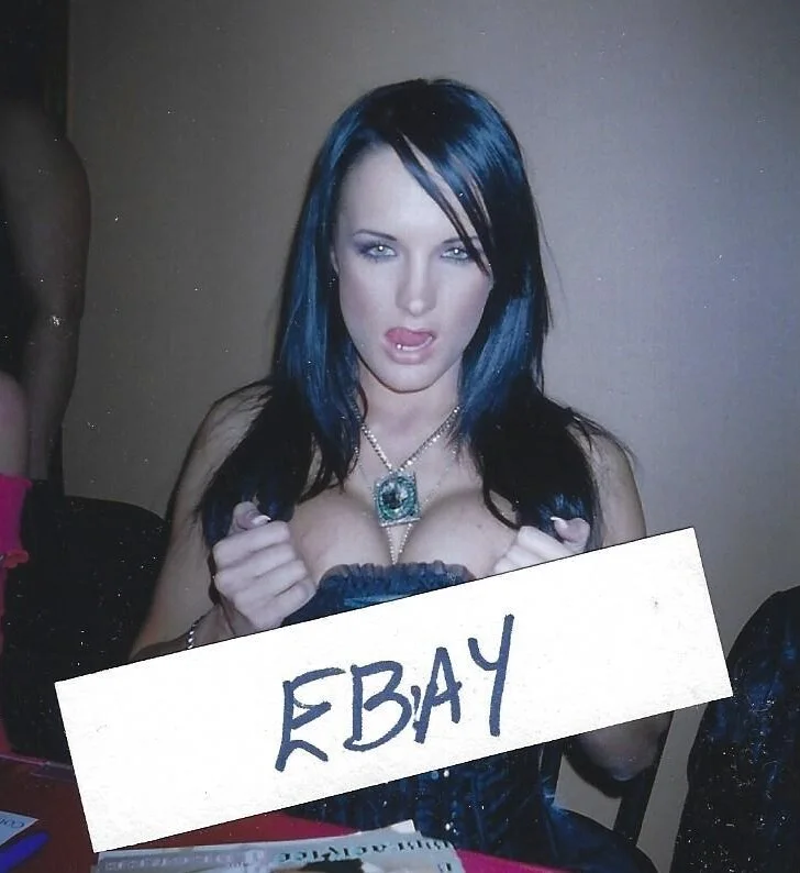 ALEKTRA BLUE — ALEKTRA BLUE-"Adult Film Legend"-Authentic Autographed Photo#2 (proof), изображение 2