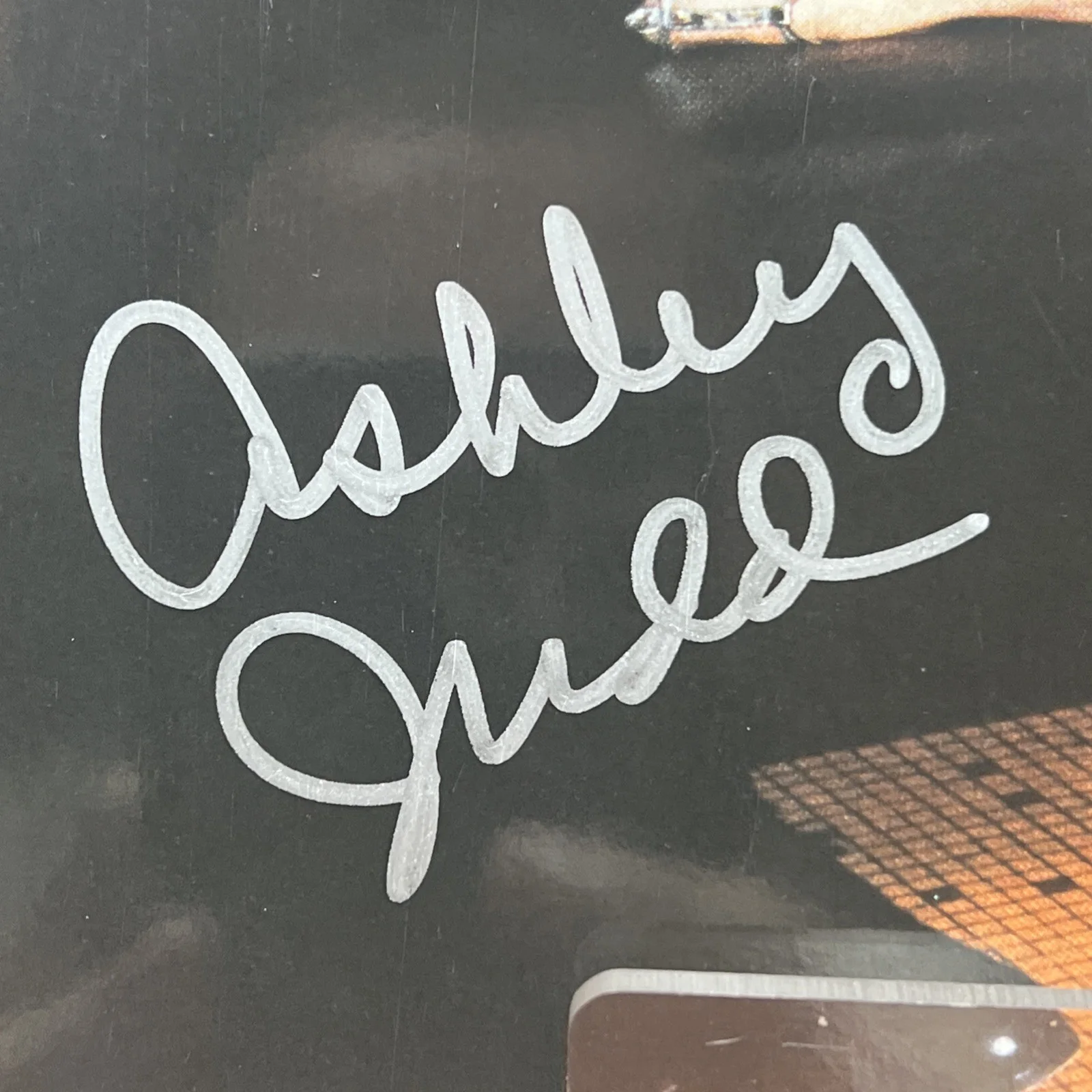 ASHLEY JUDD SIGNED 8x10 PHOTO, image 2
